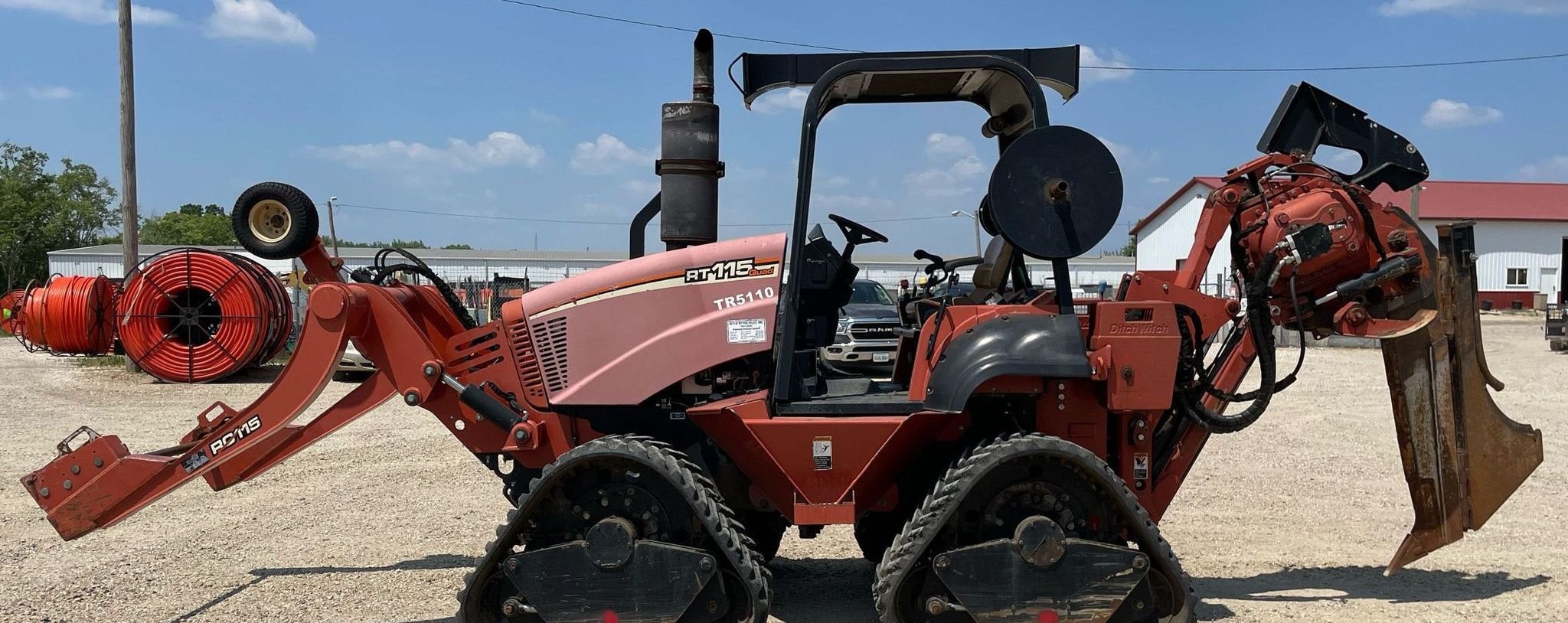 gallery 2011 Ditch Witch RT115 Quad vibratory cable plow