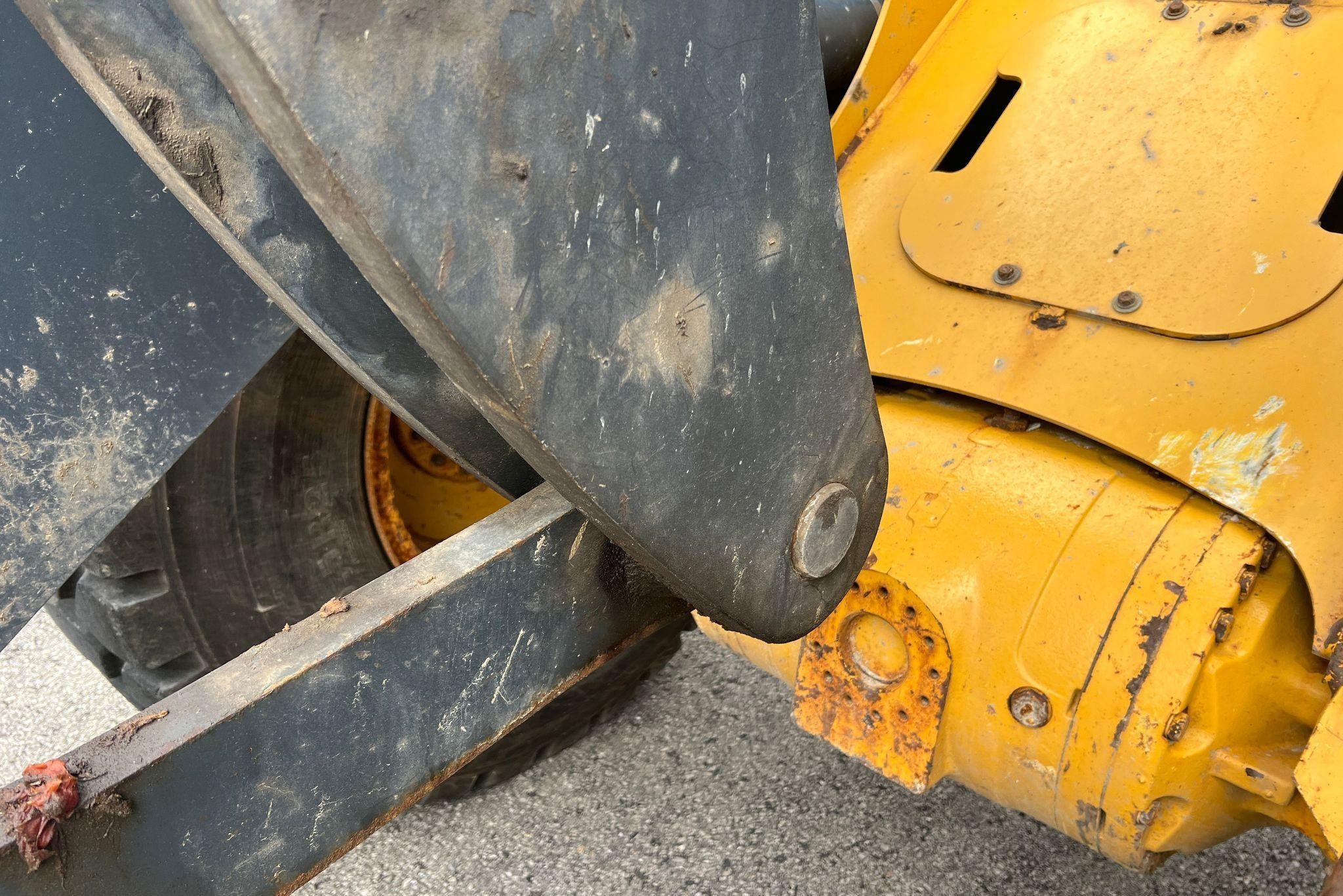 gallery 2008 John Deere 544J wheel loader