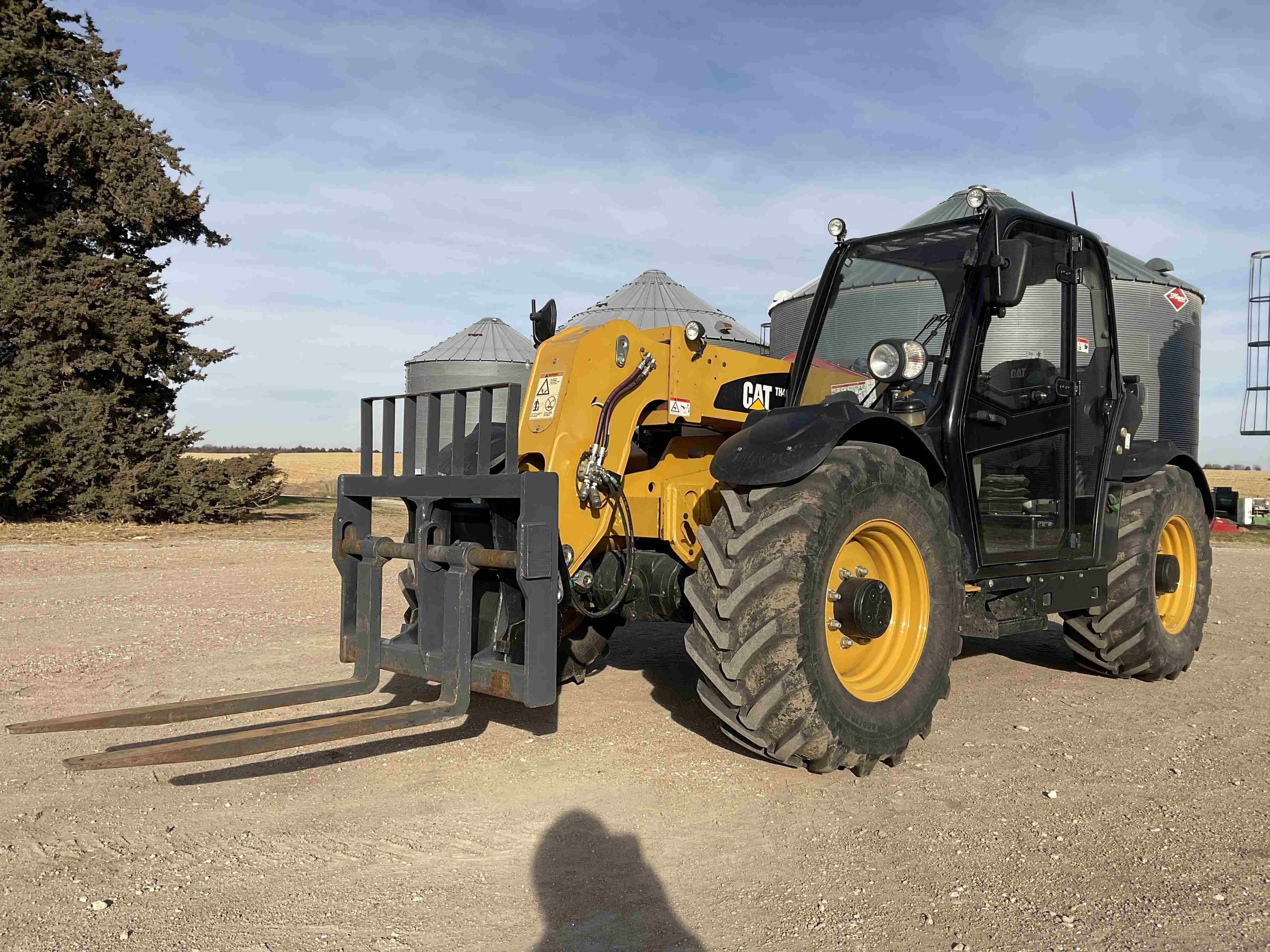 gallery 2012 Caterpillar TH406 4x4x4 Telehandler