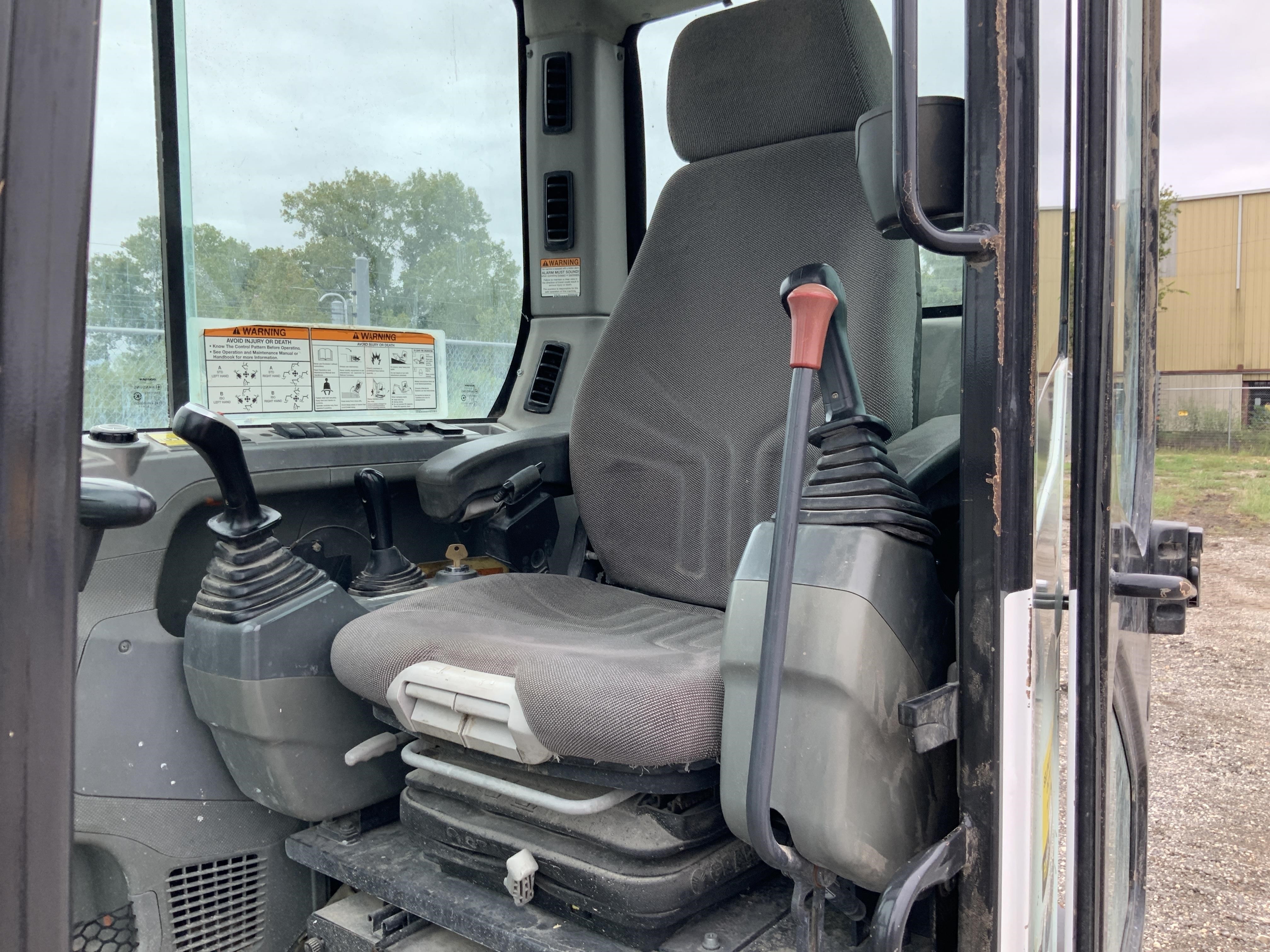 gallery 2014 Bobcat E85 Mini Excavator
