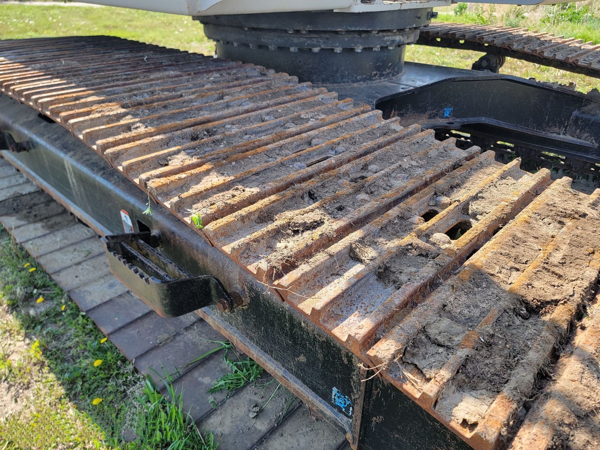 gallery 2013 Link-Belt 250X3 LF long reach excavator