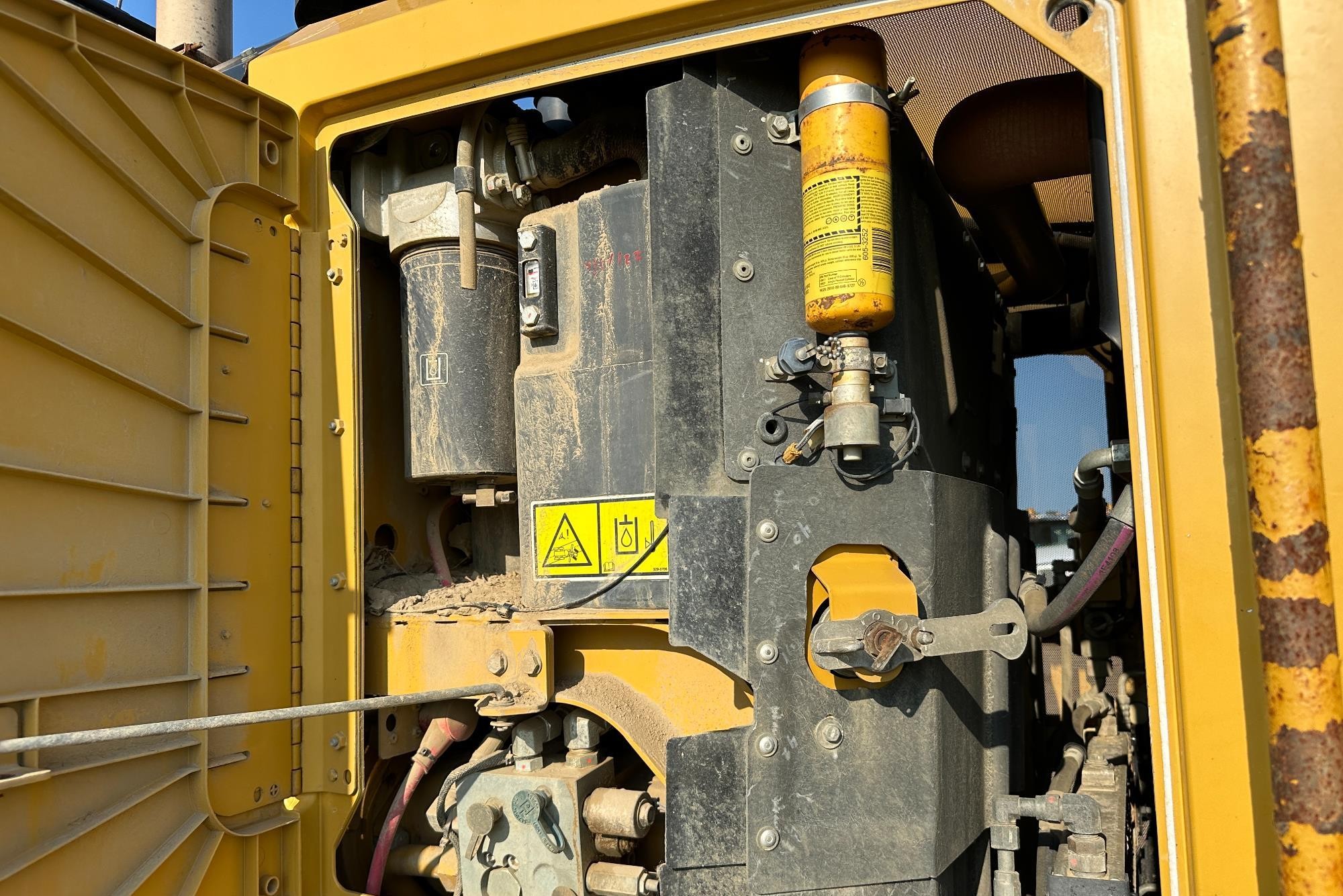 gallery 2014 Caterpillar 140M2 VHP Plus Motor Grader