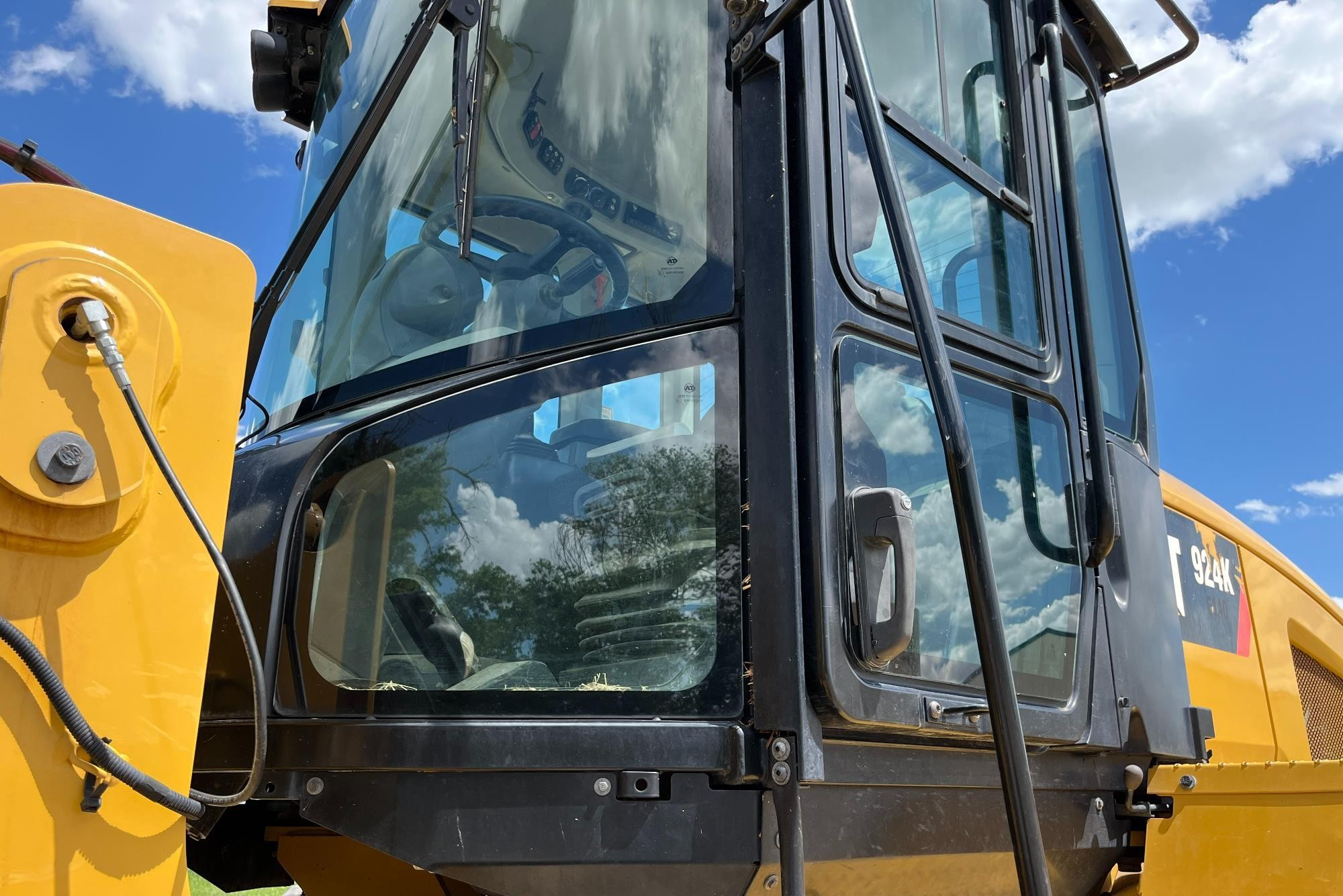 gallery 2015 Caterpillar 924K High Lift Wheel Loader