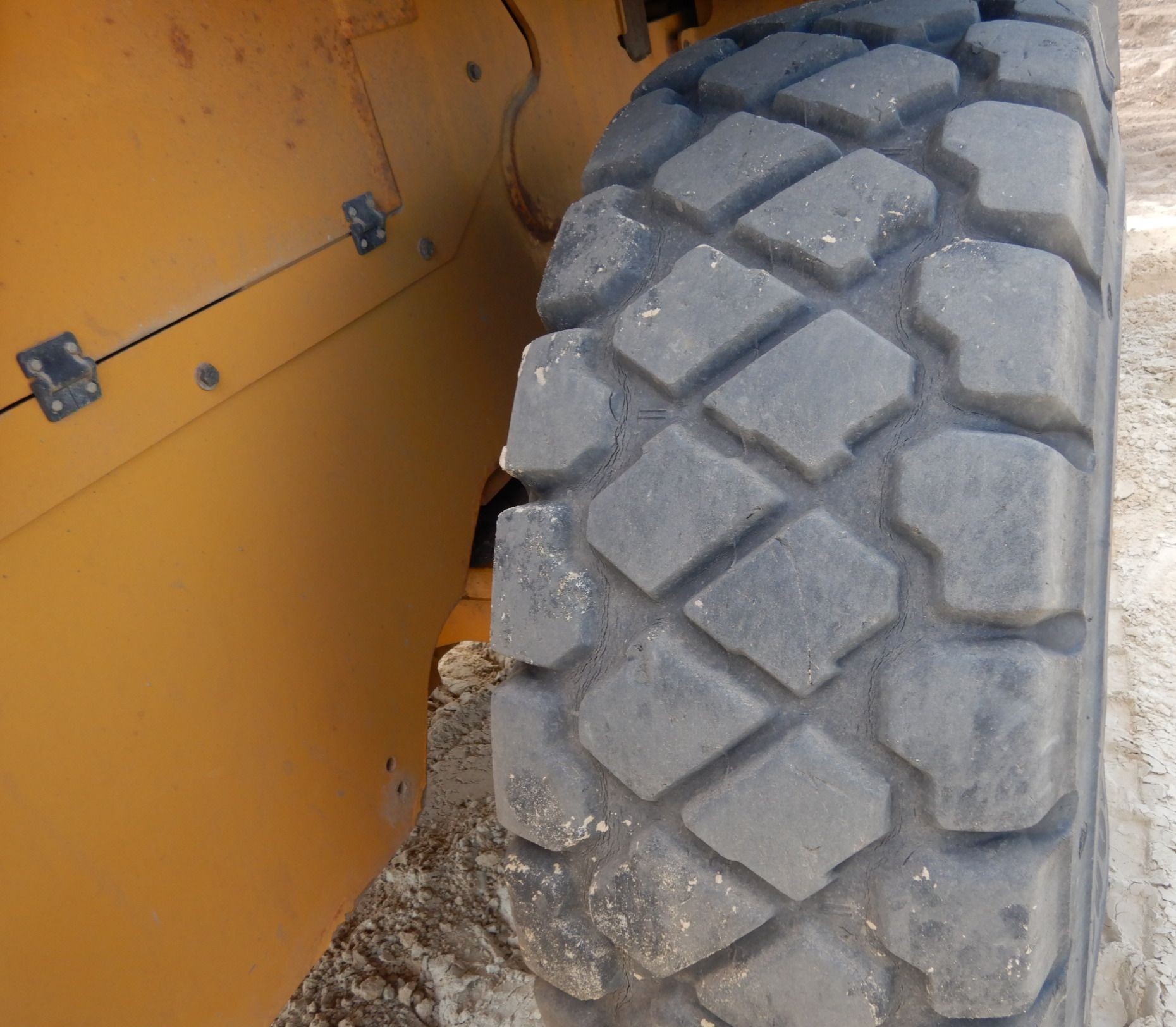 gallery 2013 Caterpillar 938K wheel loader