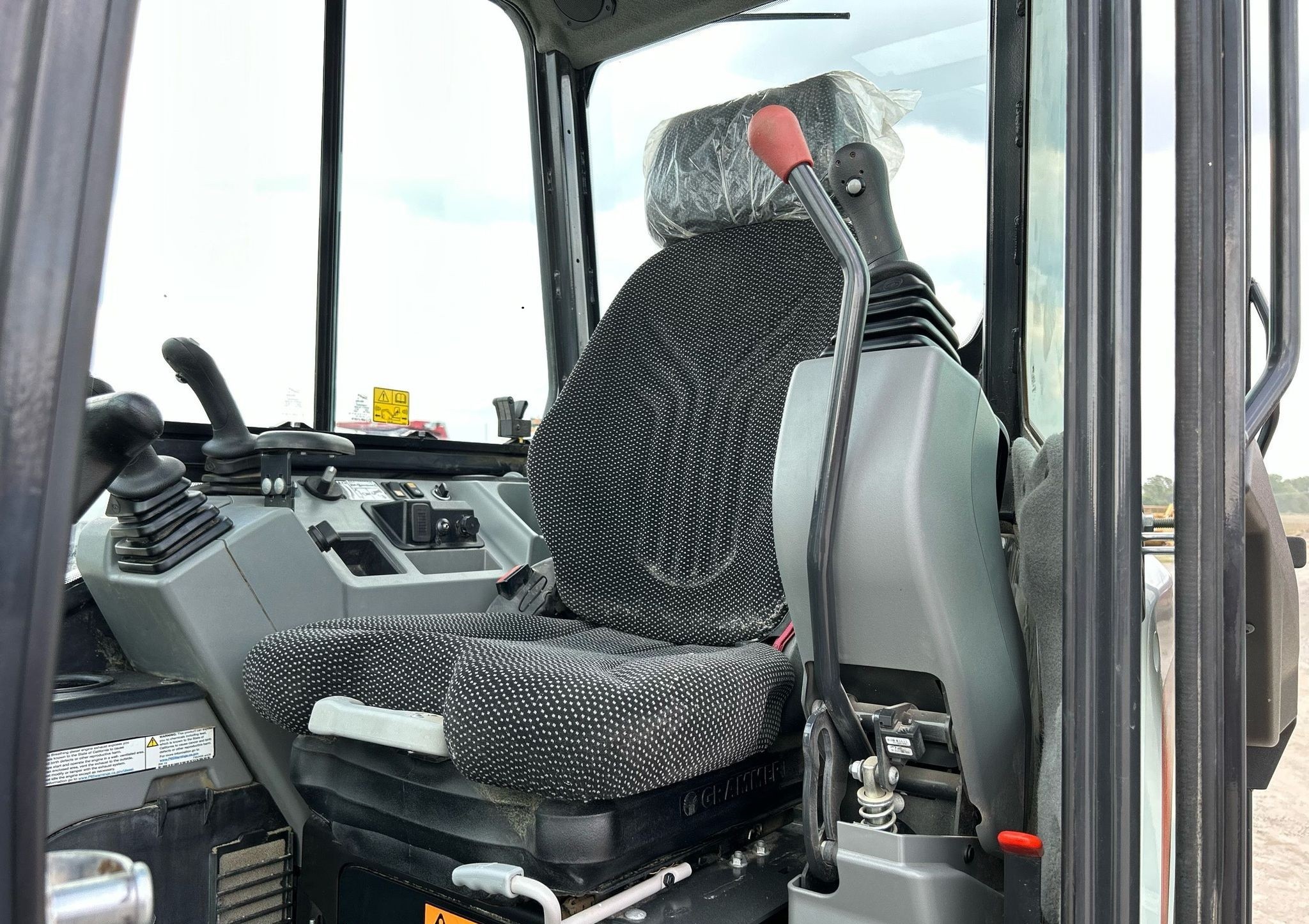 gallery 2021 Bobcat E42 R2 series mini excavator