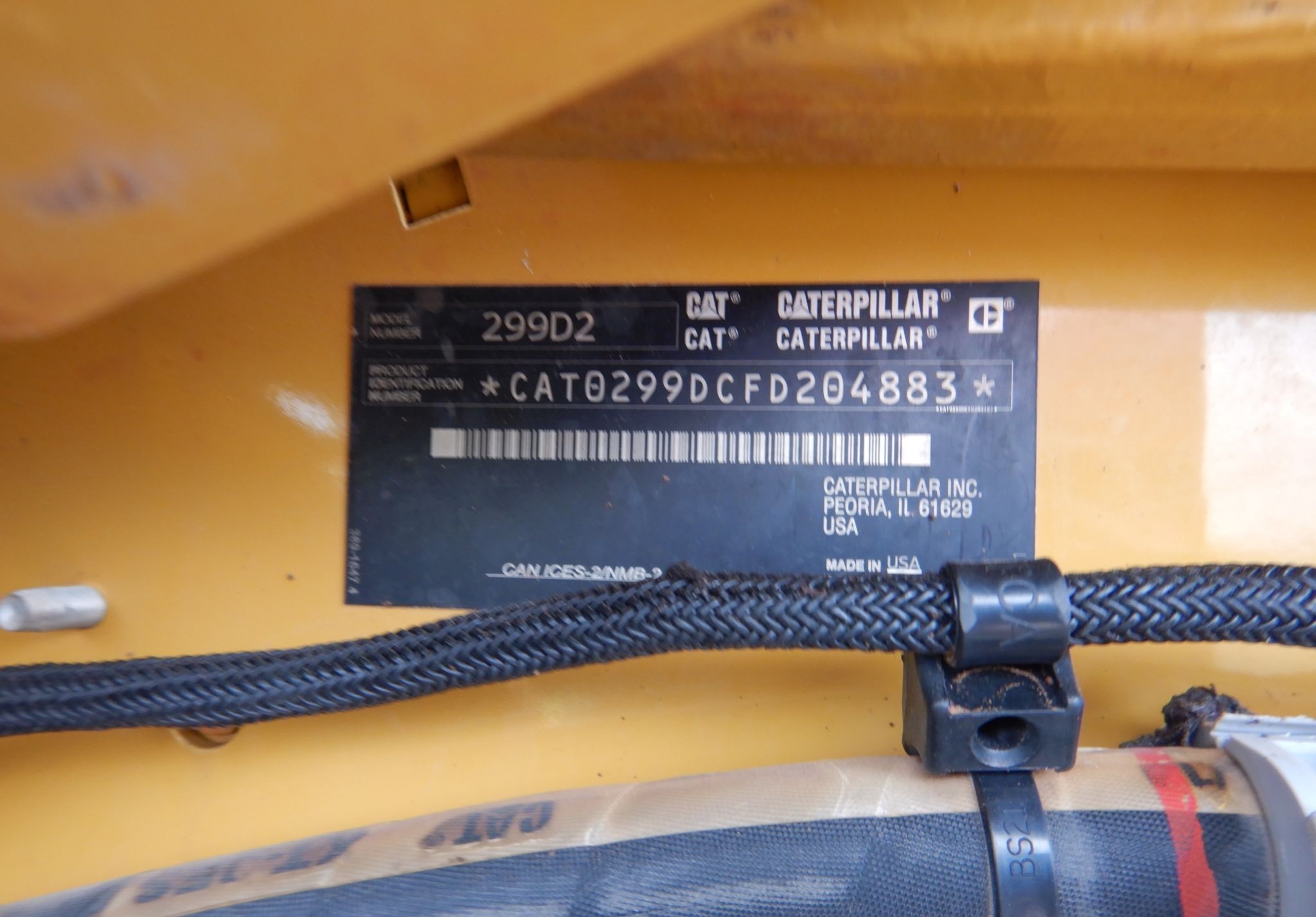 gallery 2018 Caterpillar 299D2 skid steer