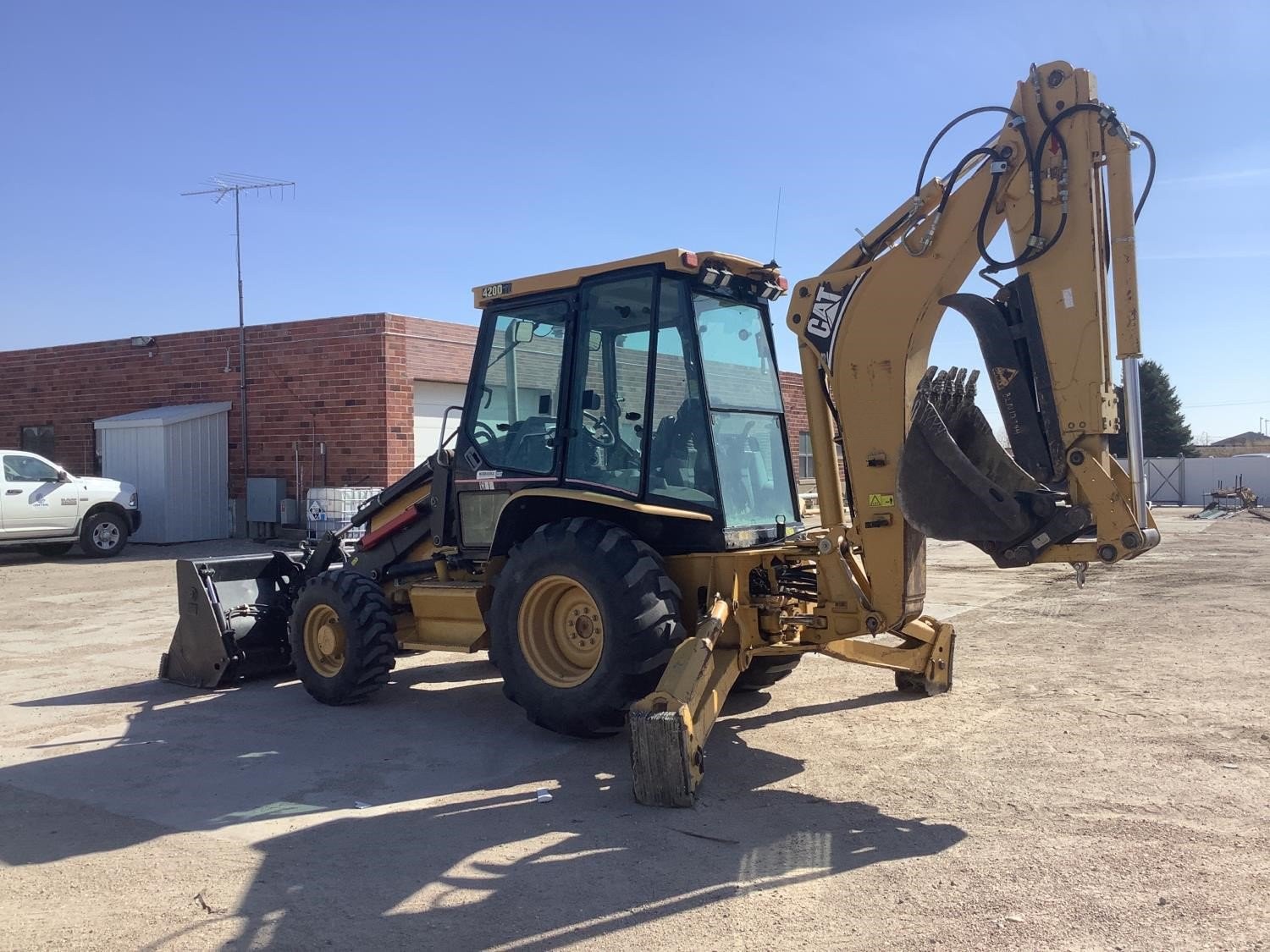 gallery 2005 Caterpillar 420D 4x4 Loader Backhoe W4-IN-1 Bucket & Extend