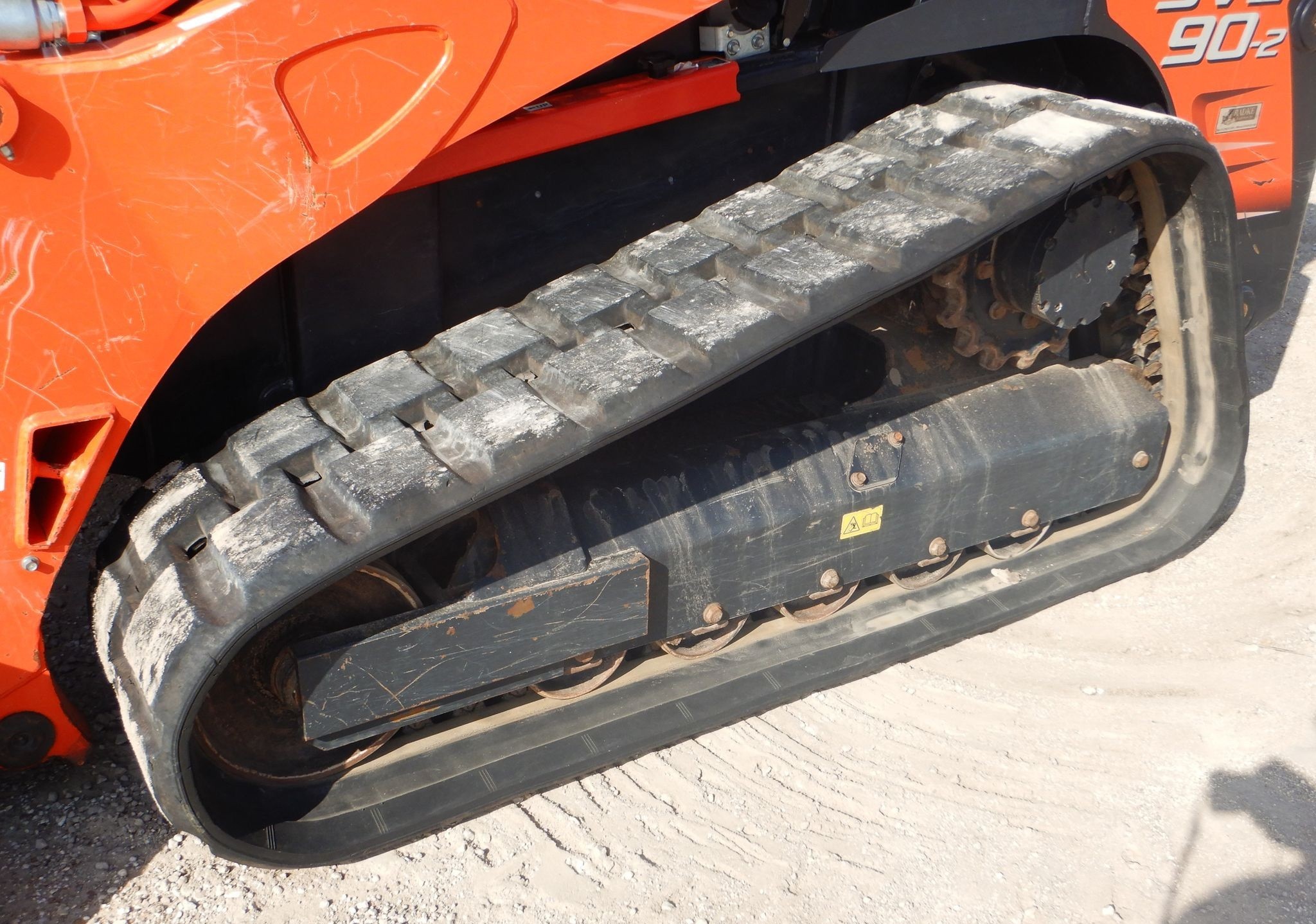 gallery 2015 Kubota SVL90-2 skid steer