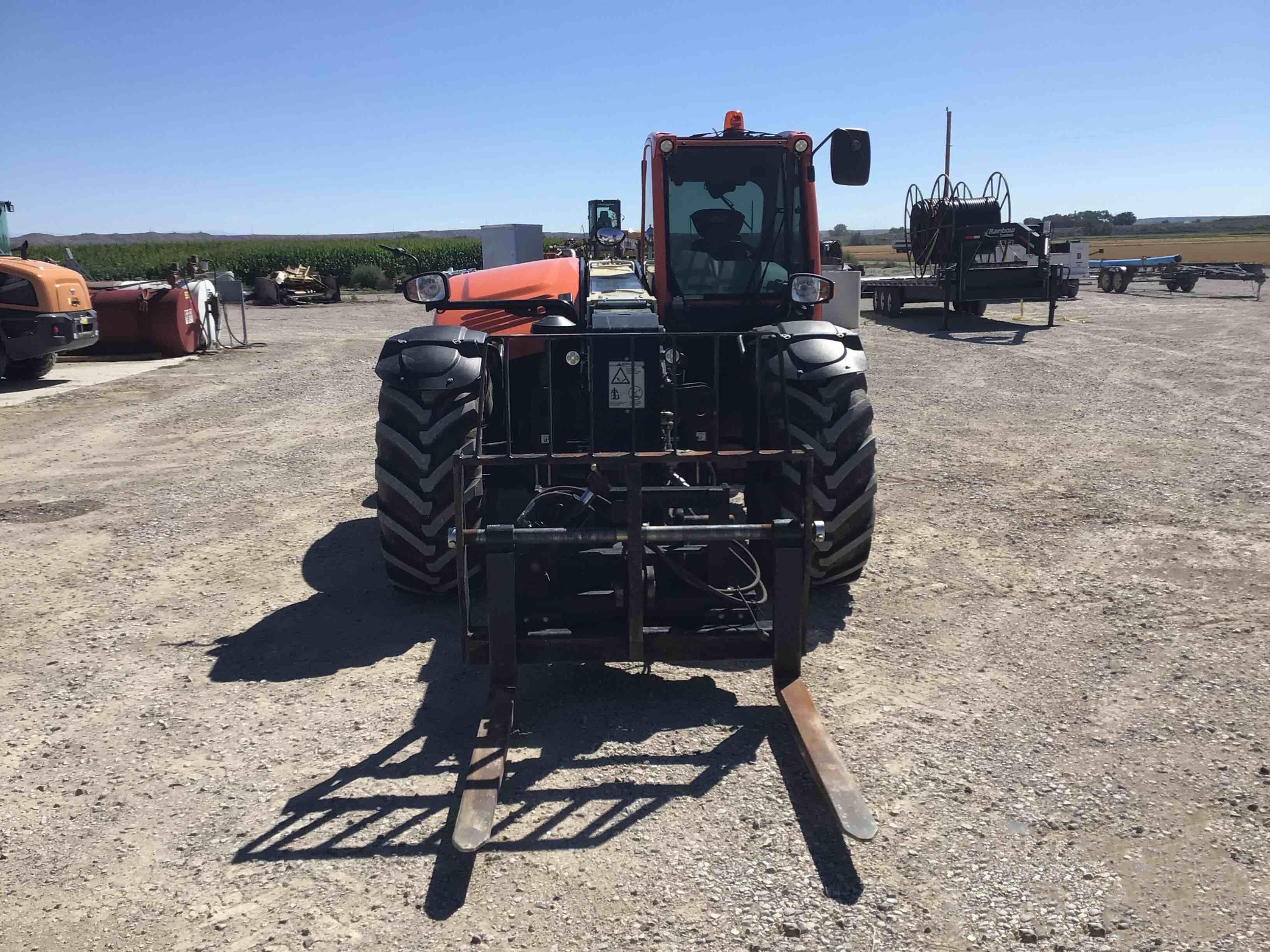 gallery 2018 JLG 925 Telehandler