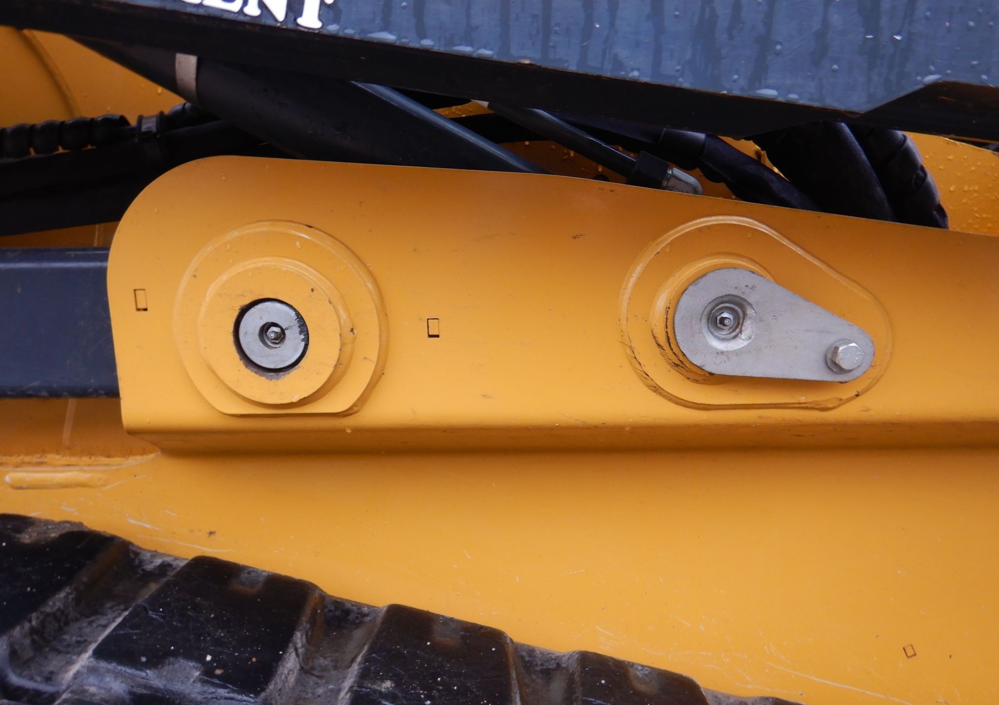 gallery 2021 John Deere 333G tracked skid steer loader