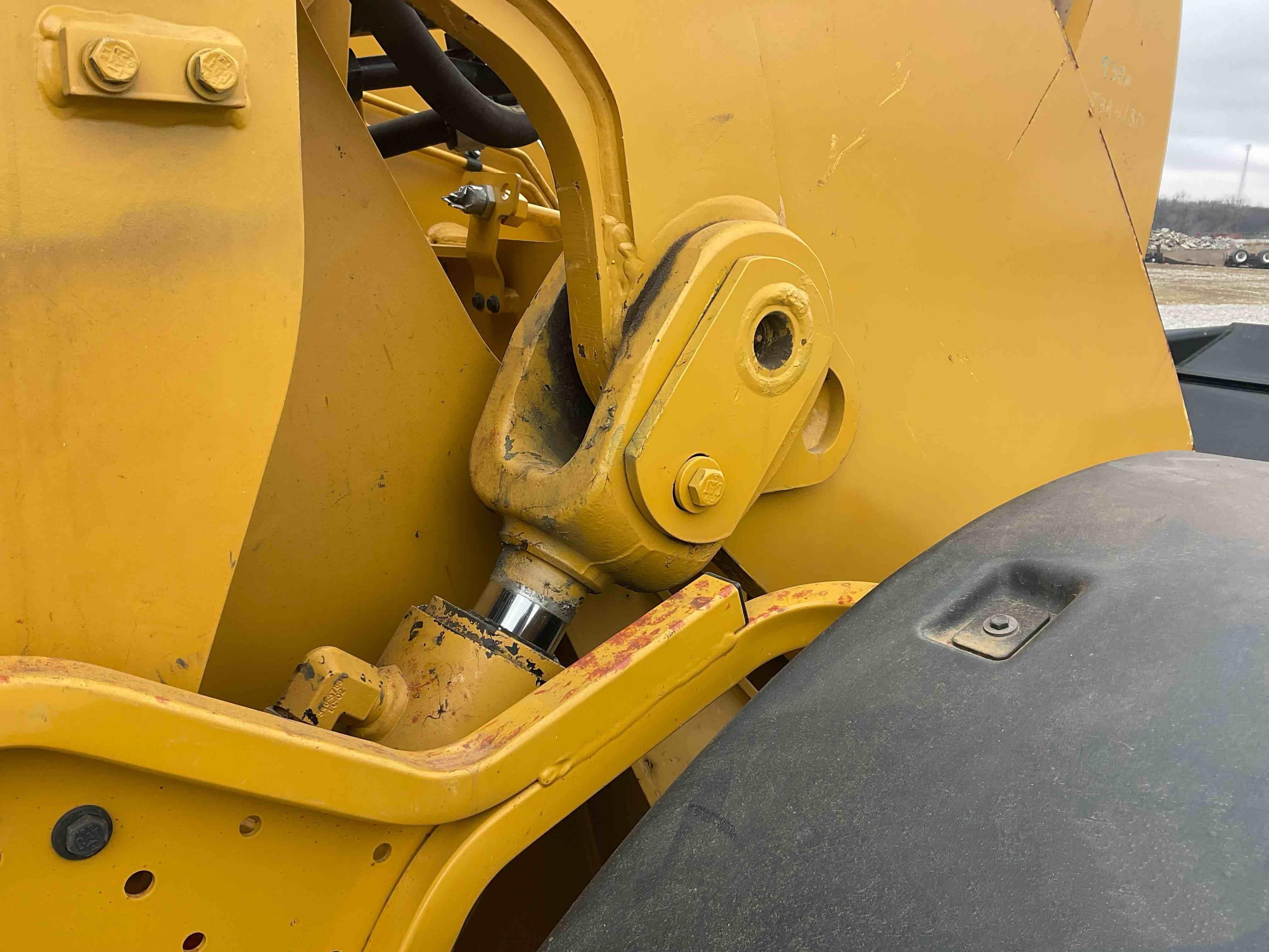 gallery 2016 Caterpillar 938M Wheel Loader