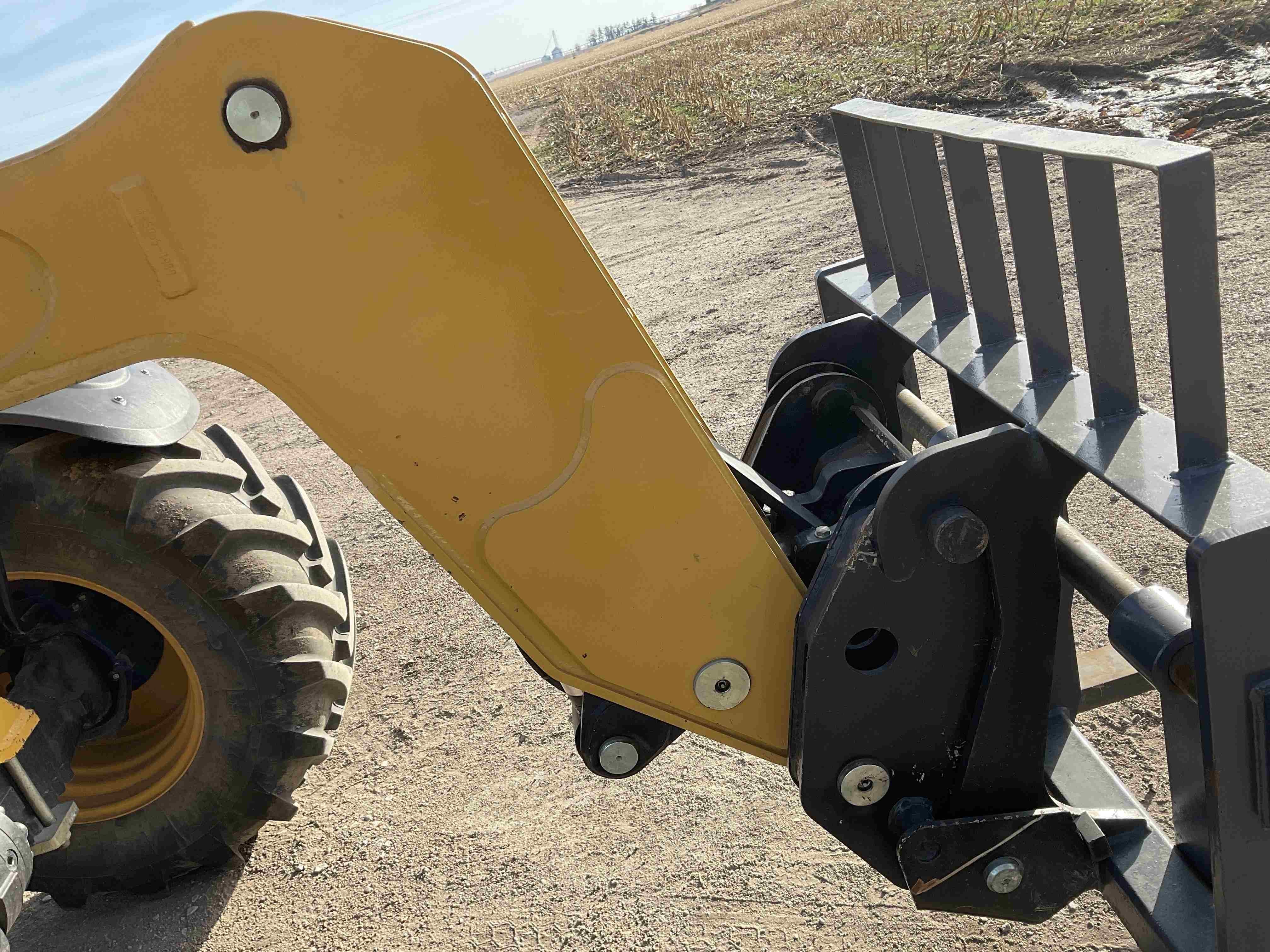 gallery 2012 Caterpillar TH406 4x4x4 Telehandler