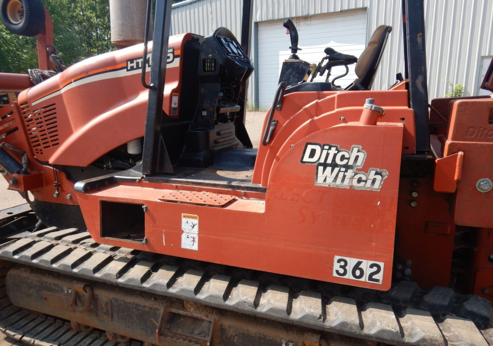 gallery 2004 Ditch Witch HT115 cable plow