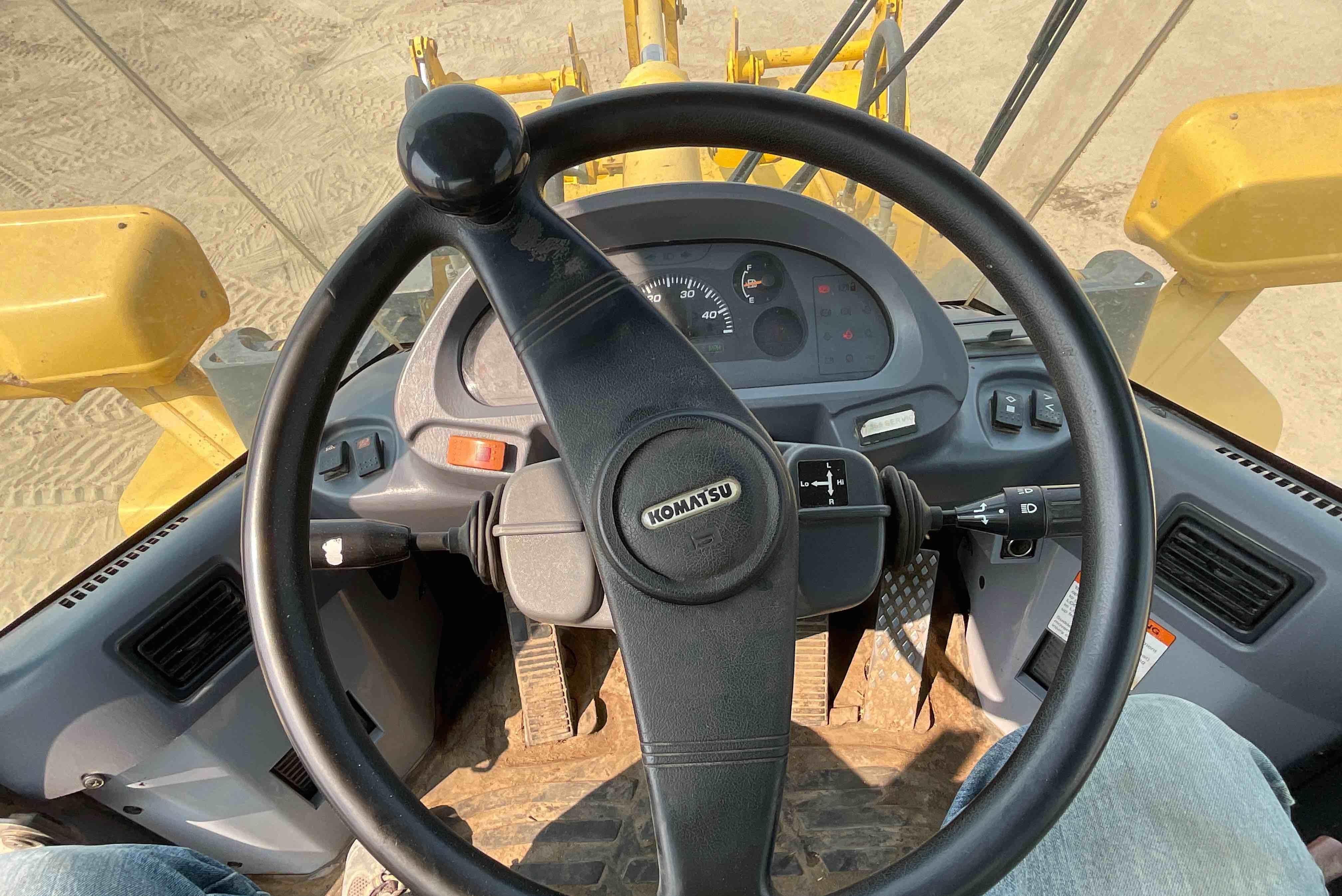 gallery 2008 Komatsu WA320-5L Wheel Loader W/Grapple