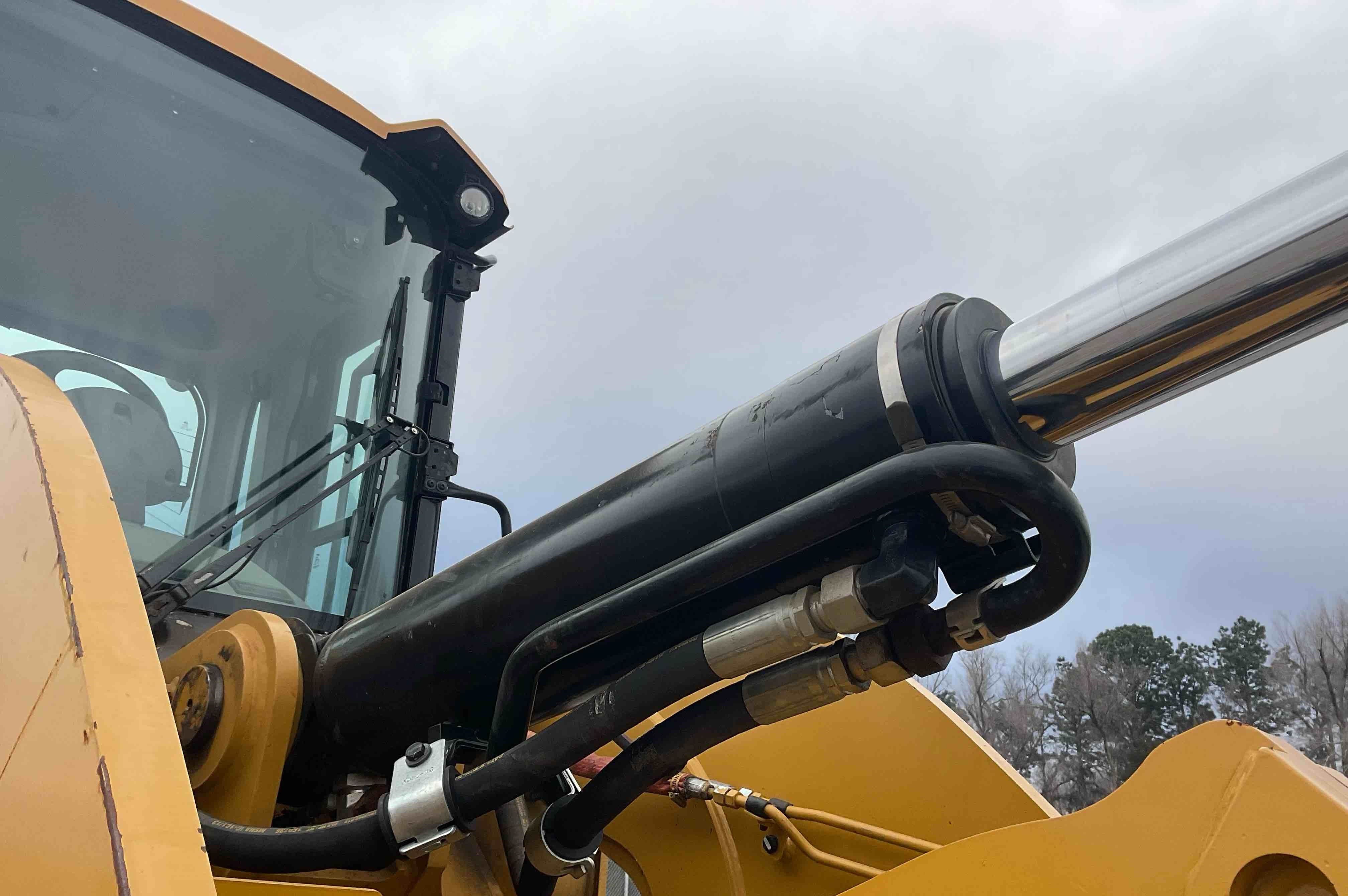 gallery 2016 Caterpillar 938M Wheel Loader