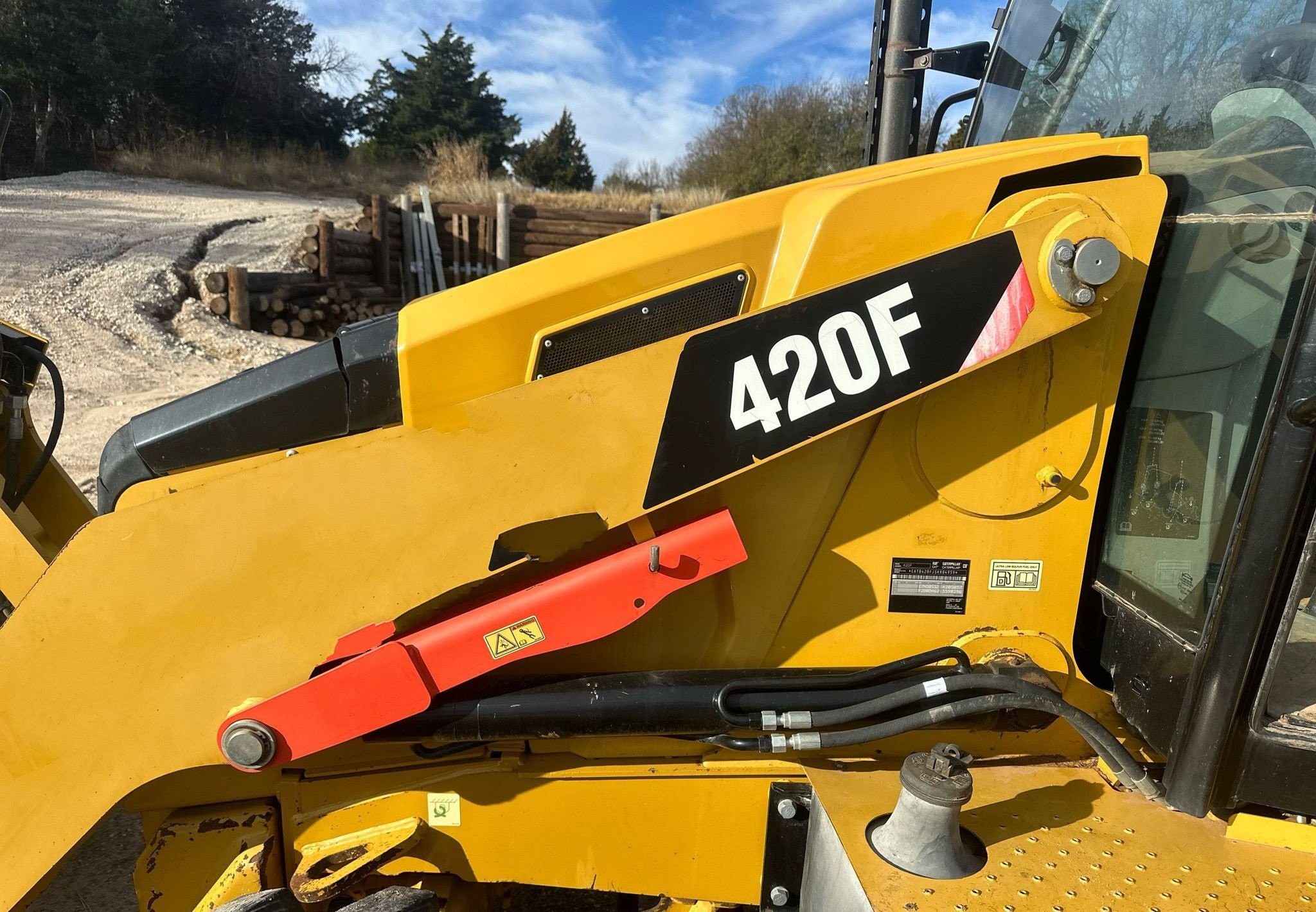 gallery 2015 Caterpillar 420F backhoe