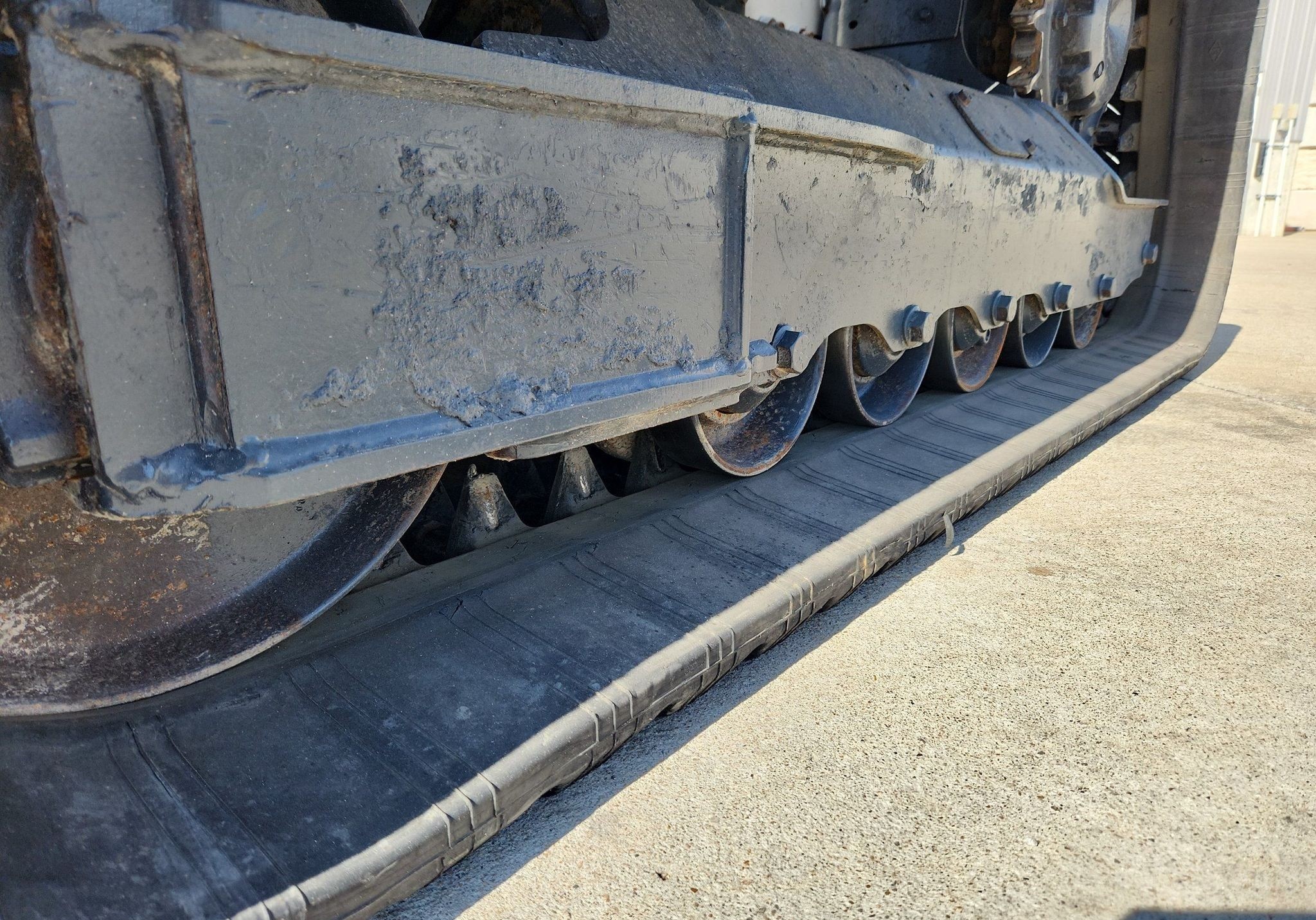 gallery 2018 Bobcat T770 tracked skid steer loader