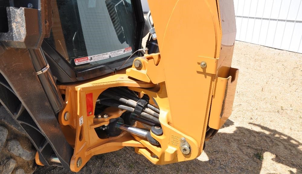 gallery 2019 Case 580 Super N 4x4 Loader Backhoe