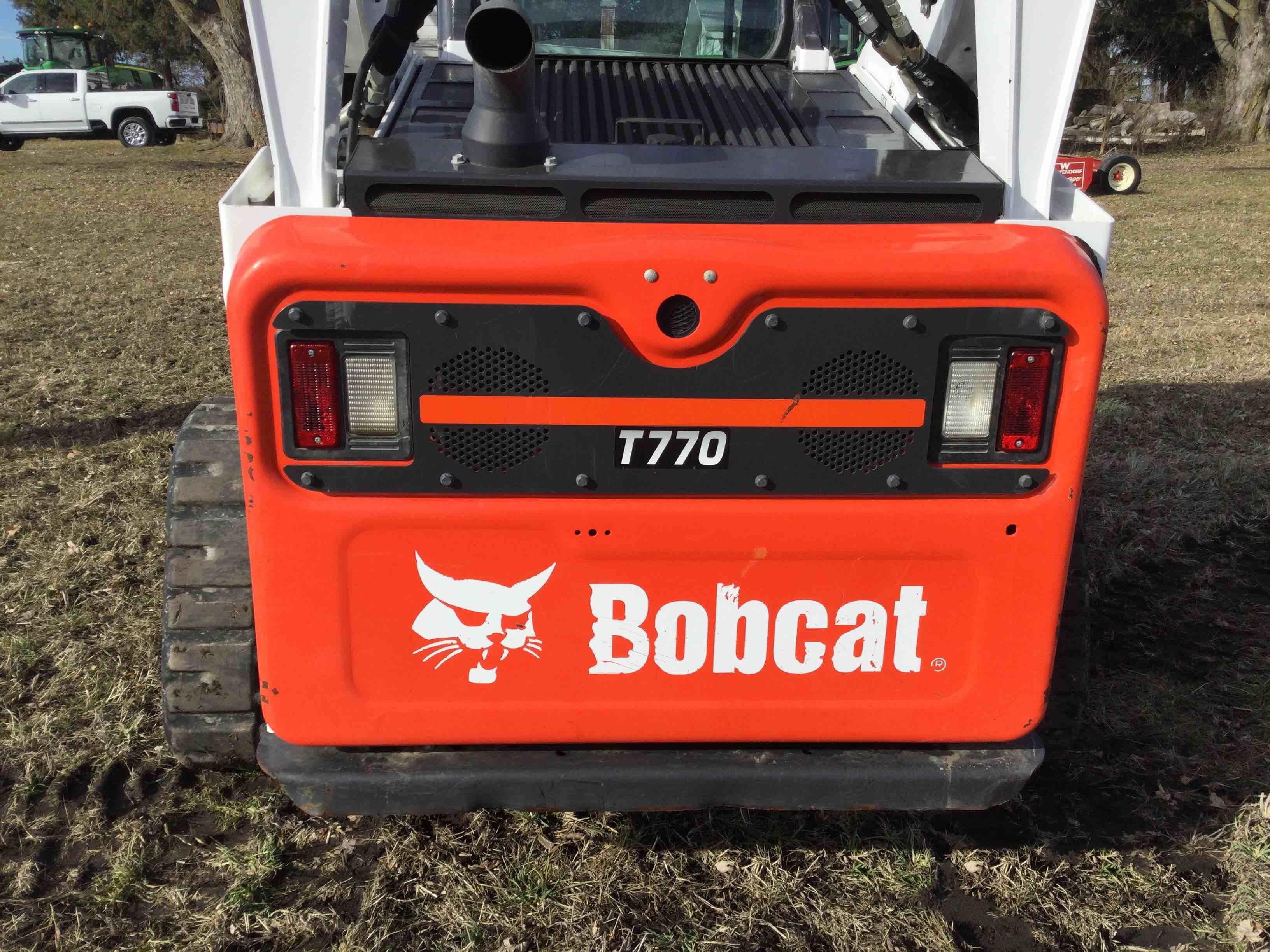 gallery 2021 Bobcat T770 Compact Track Loader