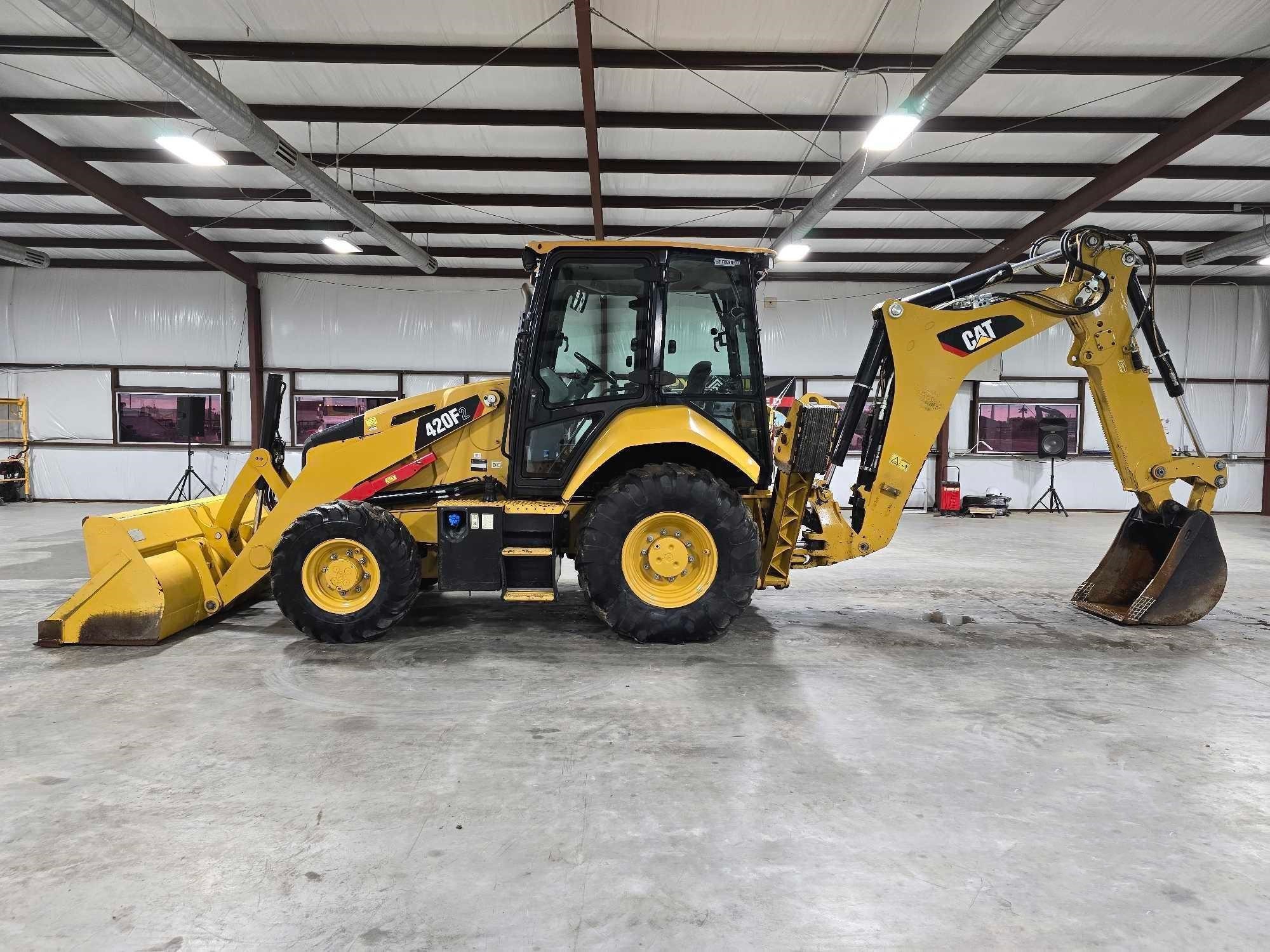 gallery 2017 Caterpillar 420F2  Backhoe