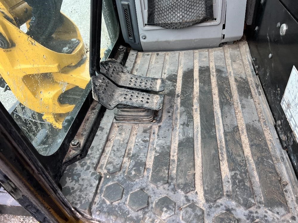 gallery 2018 Caterpillar 305.5E2 Mini Excavator