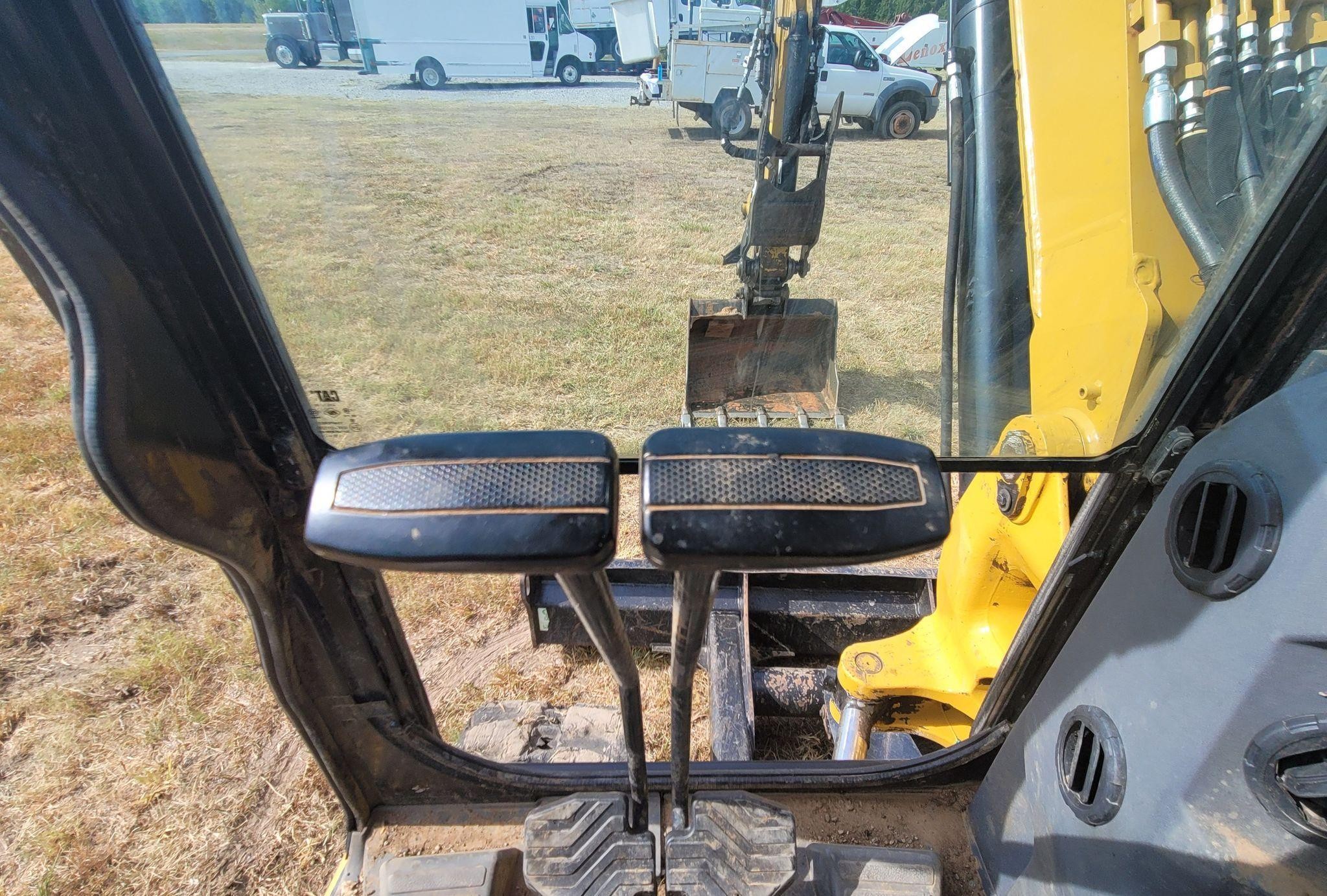 gallery 2019 Caterpillar 306CR  mini excavator