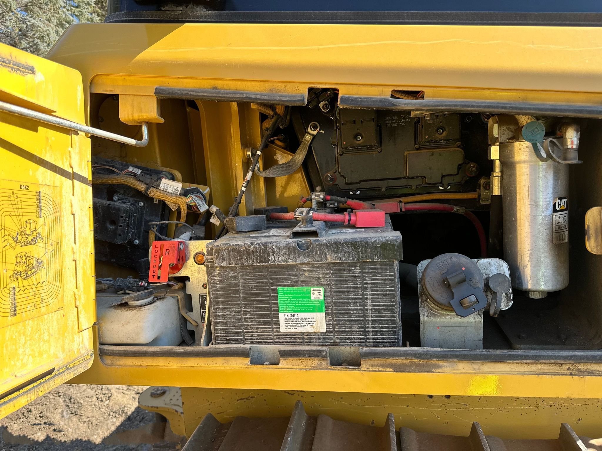 gallery 2016 Caterpillar D6K2 LGP dozer
