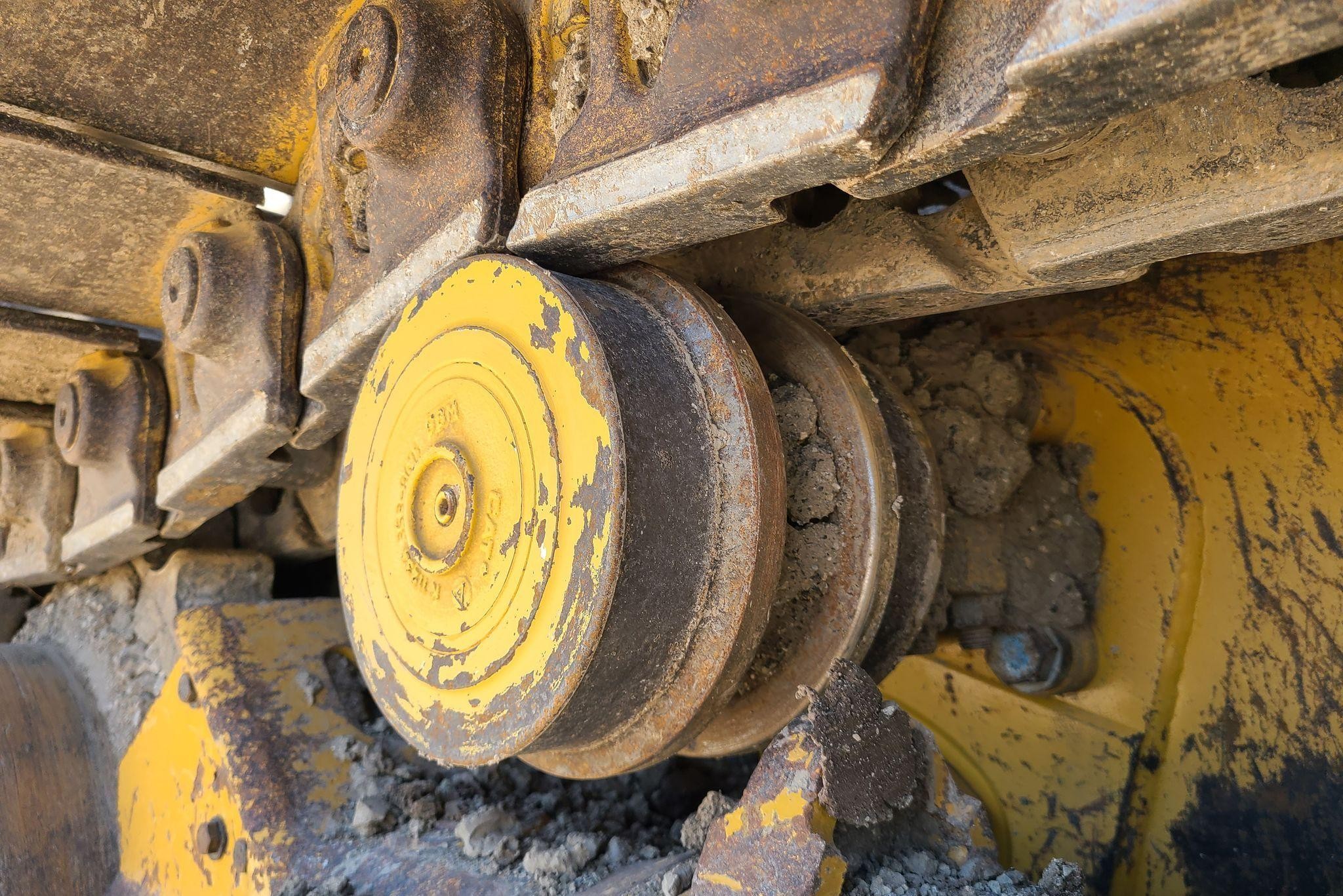 gallery 2018 Caterpillar 963K track loader