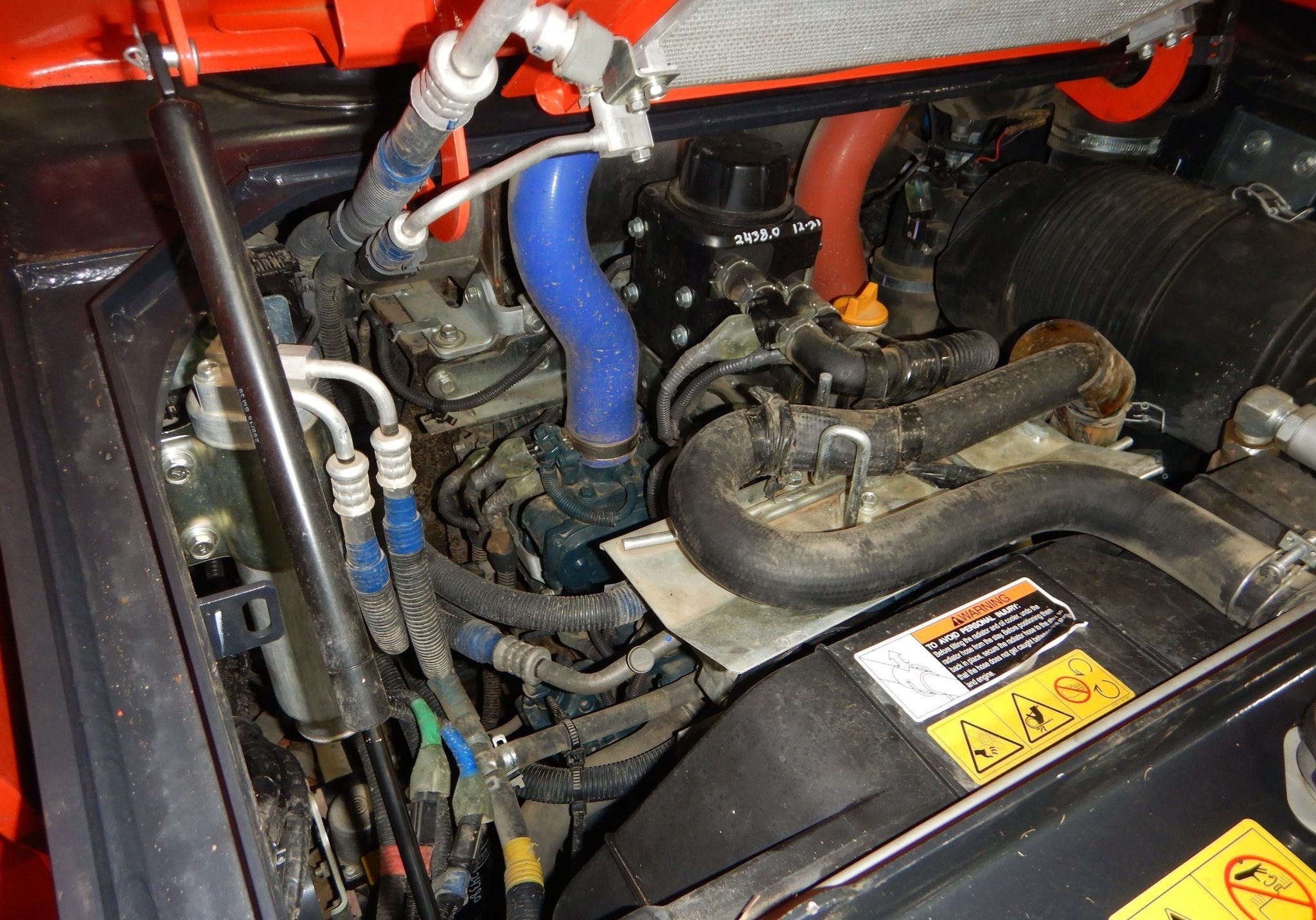 gallery 2019 Kubota SVL95-2S tracked skid steer loader