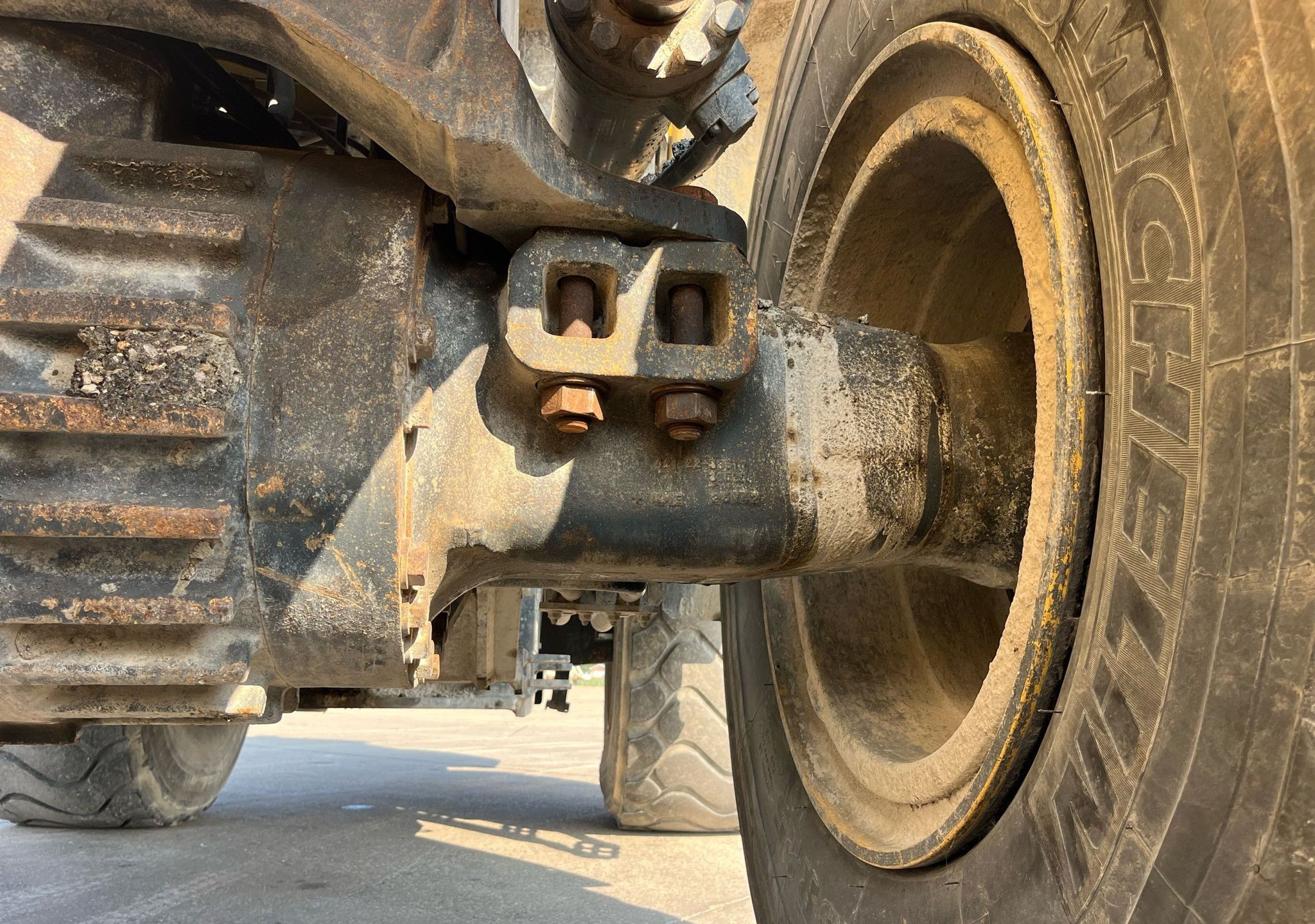 gallery 2015 Komatsu WA470-7 wheel loader