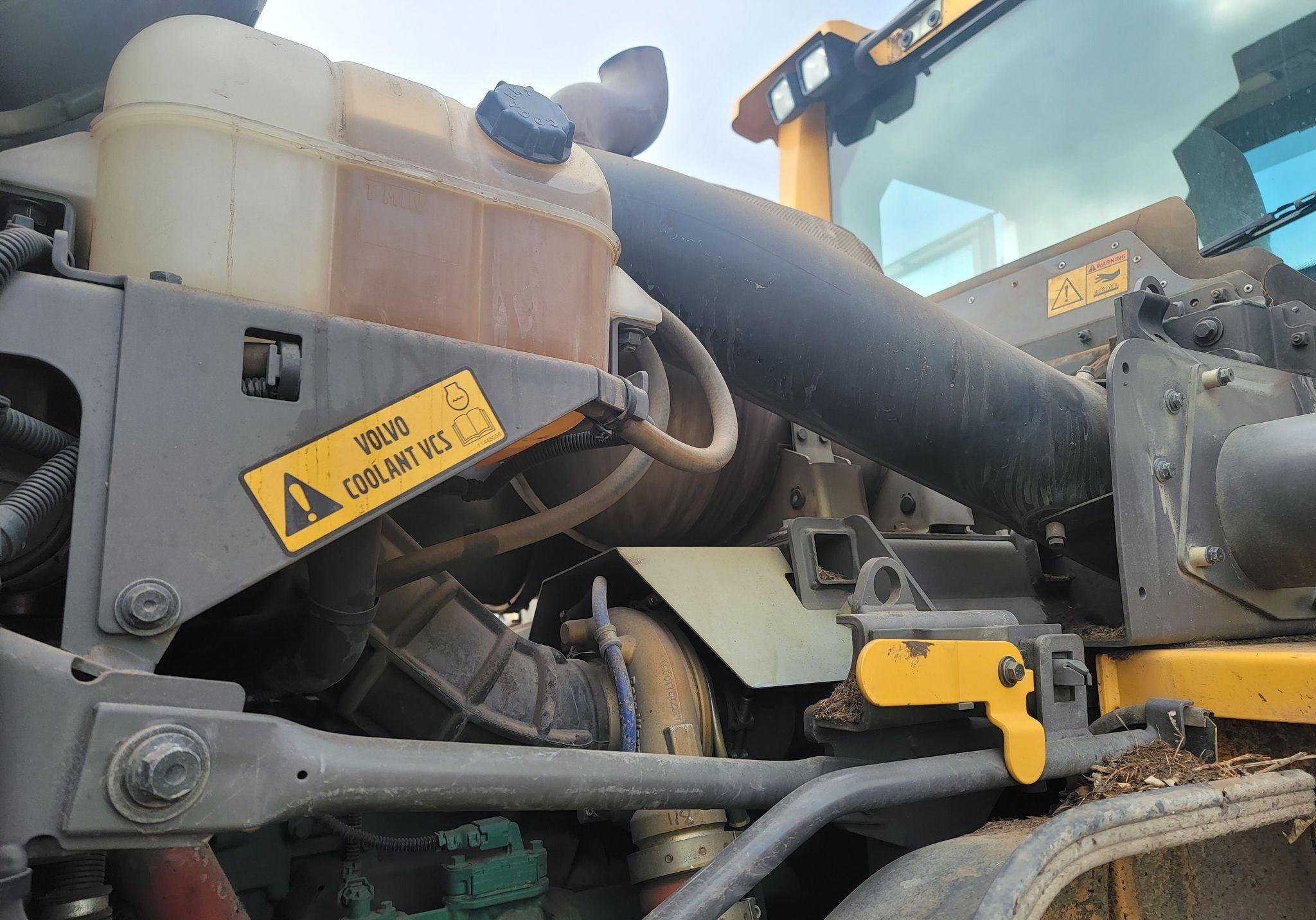 gallery 2015 Volvo L110H high lift wheel loader