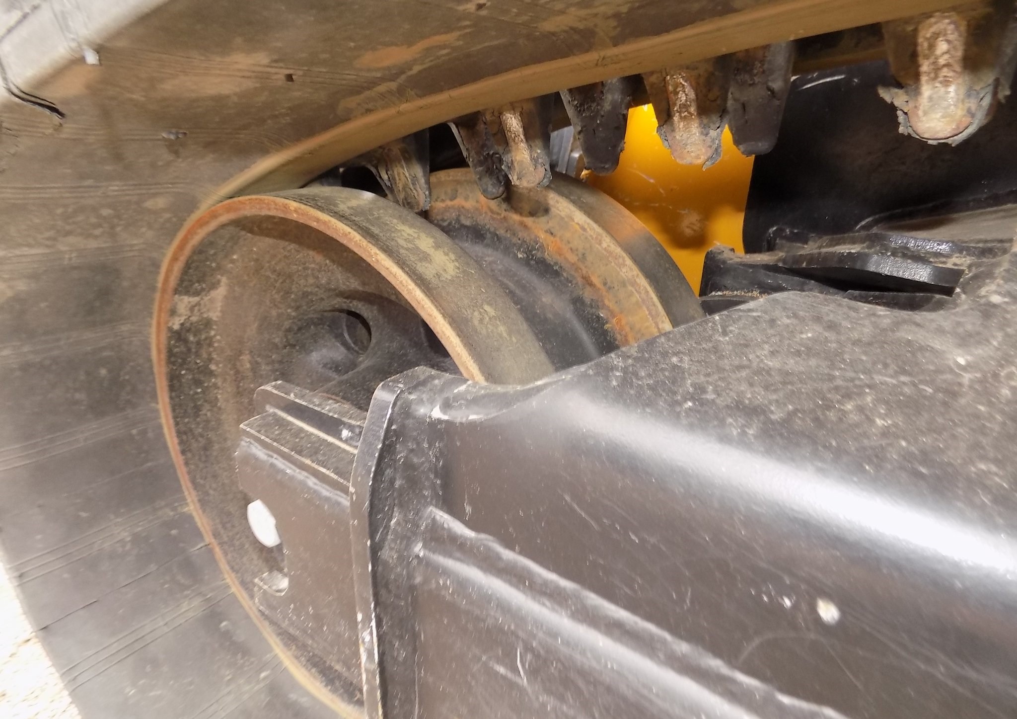 gallery 2019 John Deere 333G tracked skid steer loader1