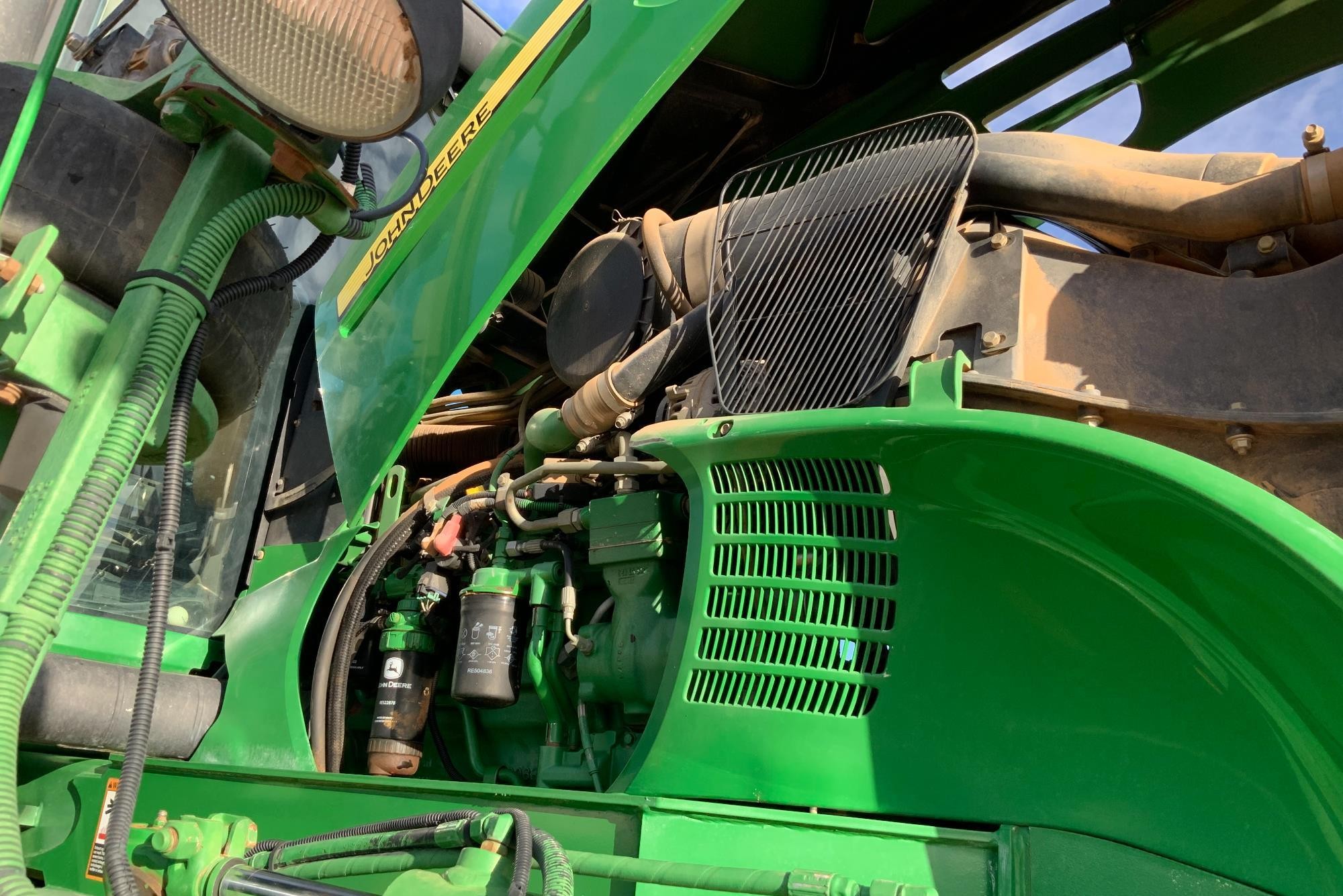 gallery 2011 John Deere 4730 Self-Propelled Sprayer