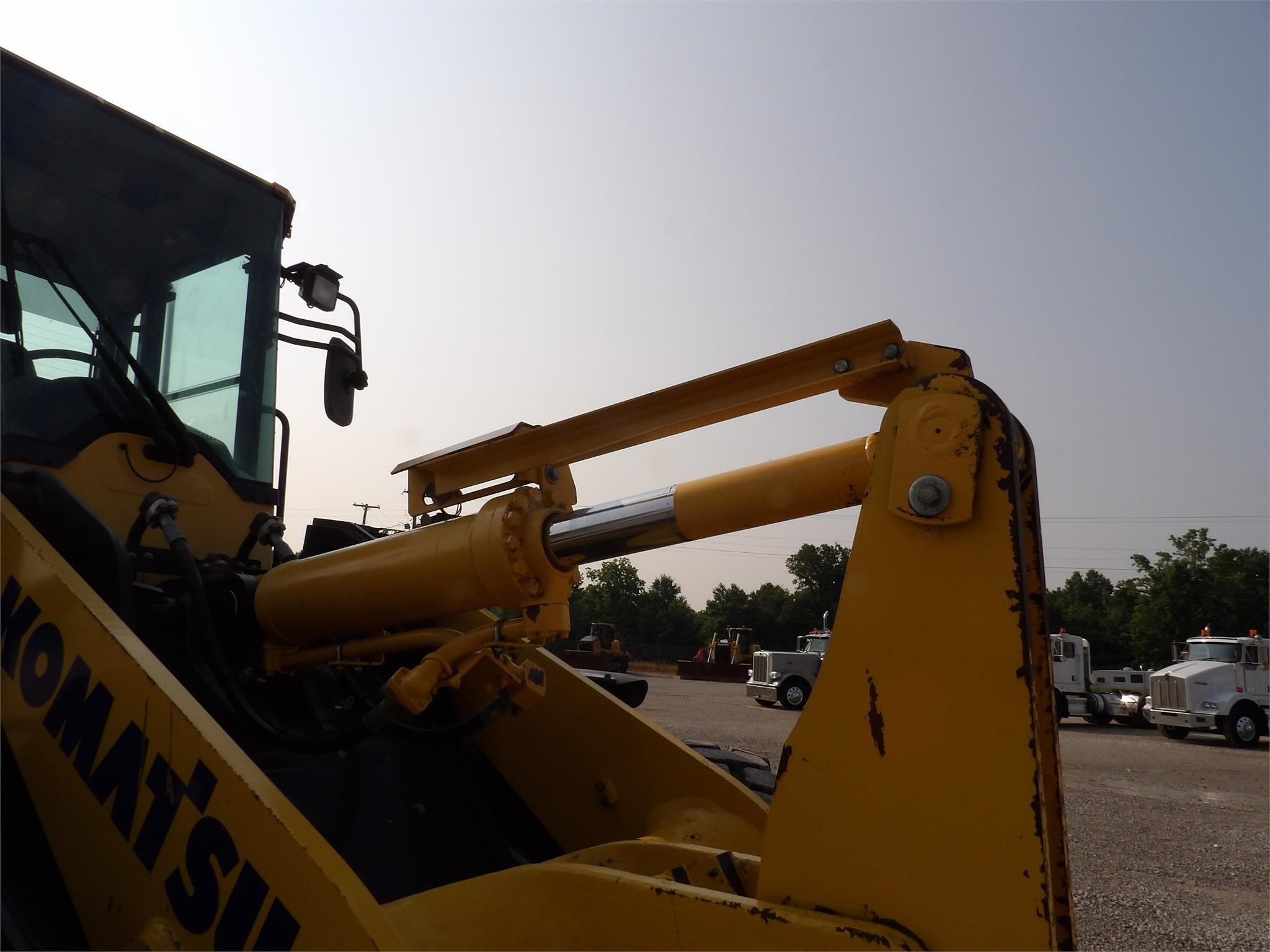 gallery 2020 KOMATSU WA200-8
