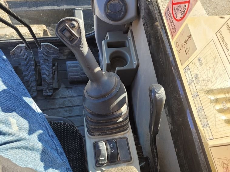 gallery 2017 Caterpillar 308E2 CR mini excavator
