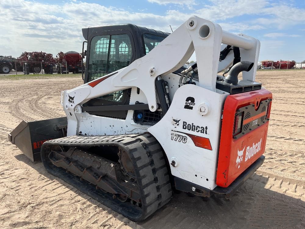 gallery 2019 Bobcat T770 Compact Track Loader