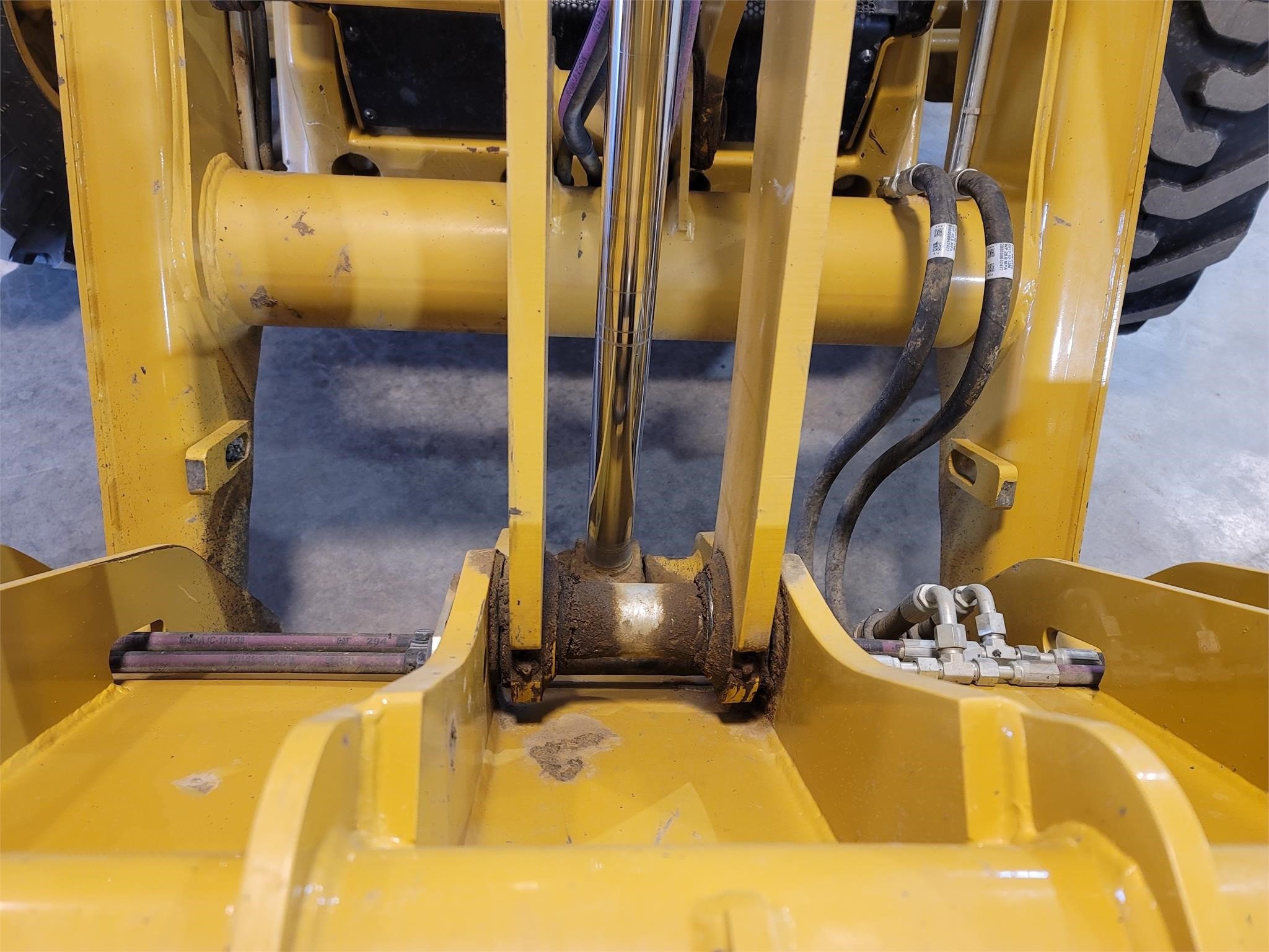 gallery 2018 Caterpillar 420F2 Backhoe