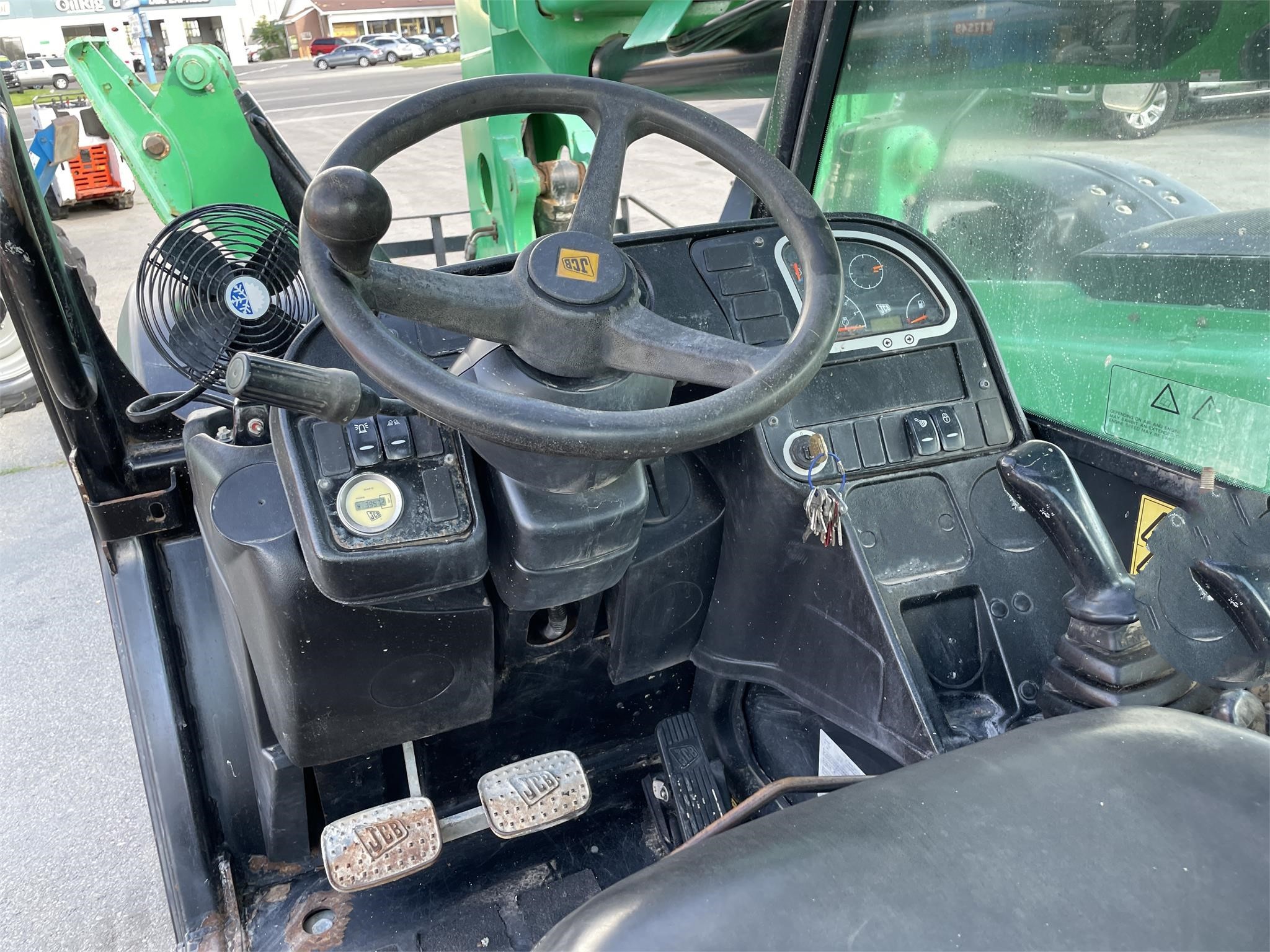 gallery 2015 JCB 510-56 Telehandler