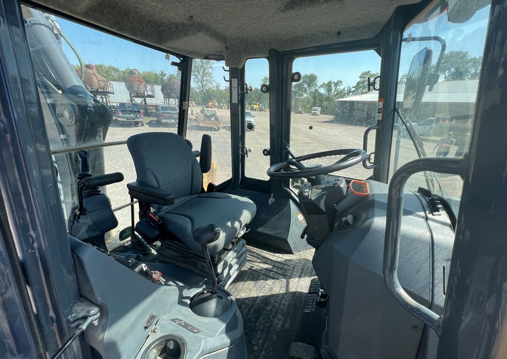 gallery 2020 John Deere 310L backhoe