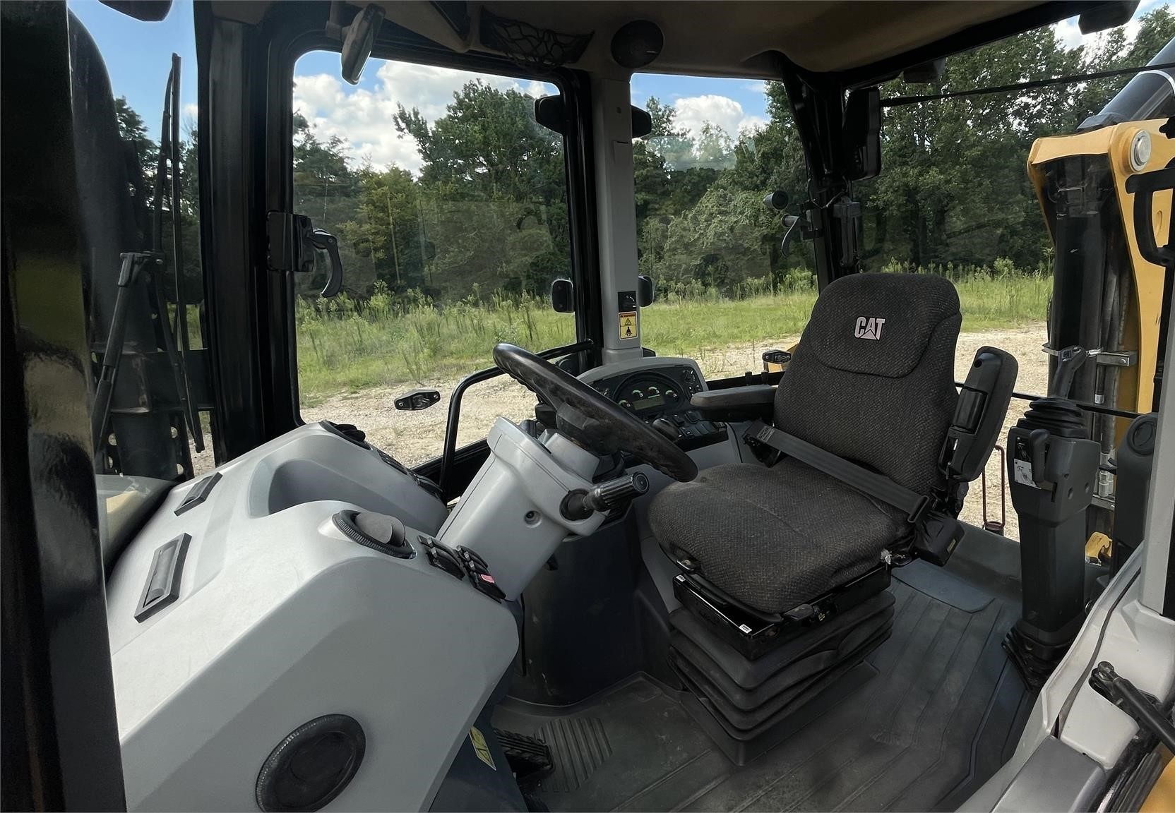 gallery 2015 CATERPILLAR 420F2 IT