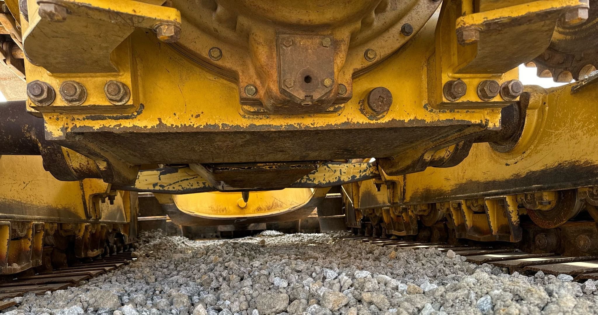 gallery 2014 Caterpillar D6T LGP dozer