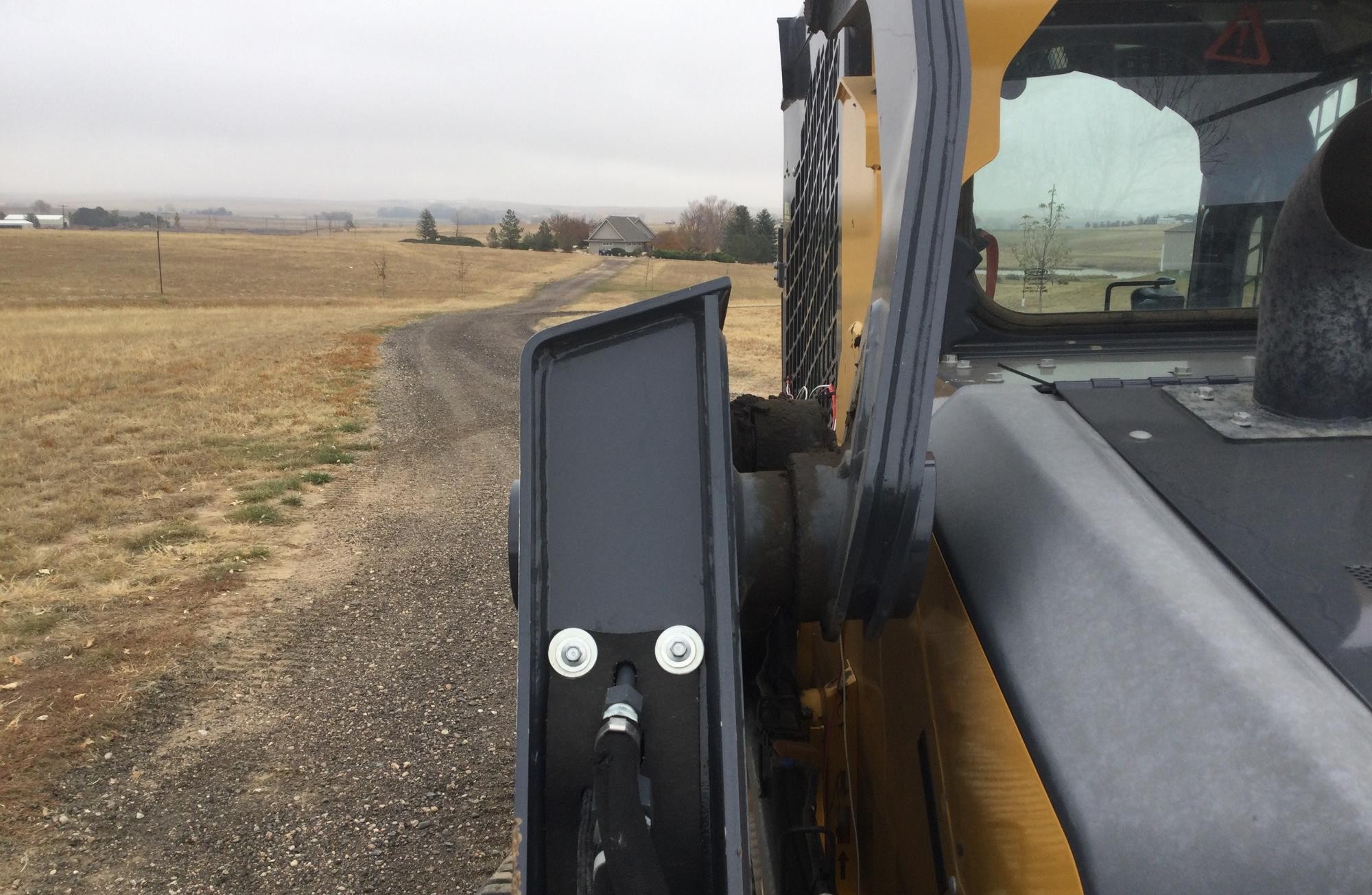 gallery 2018 John Deere 331G Skid Steer