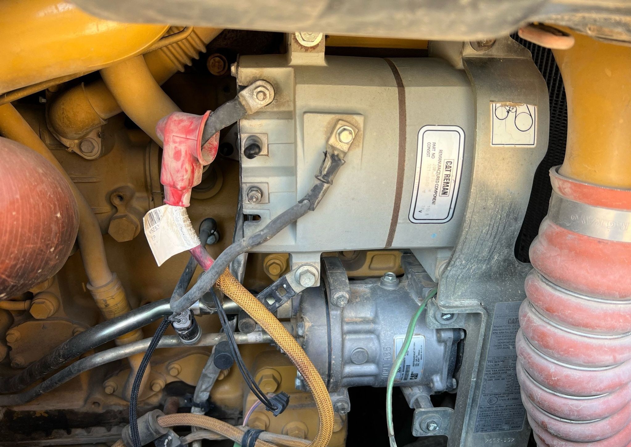 gallery 2016 Caterpillar 963K track loader