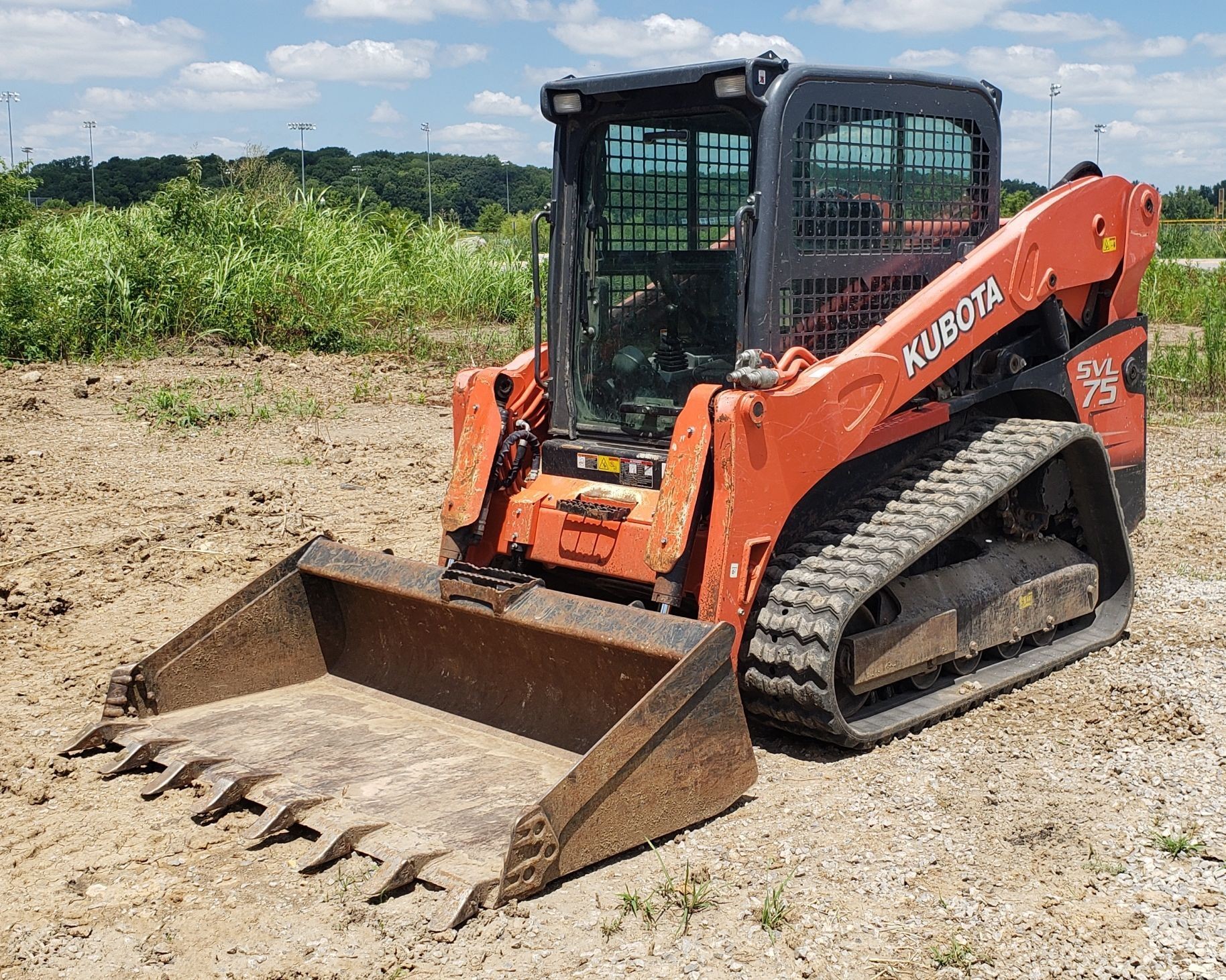 gallery 2013 Kubota SVL75 skid steer 2