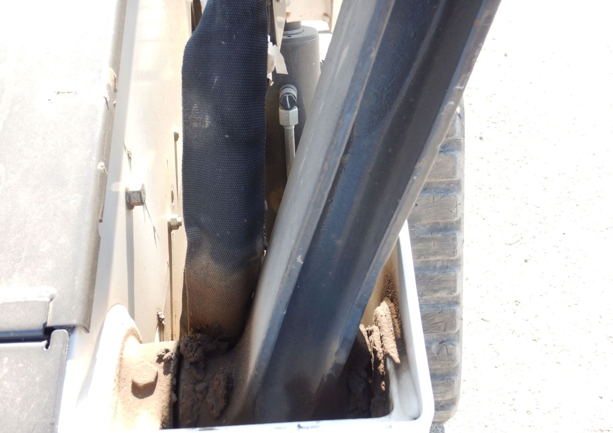 gallery 2020 Loader Bobcat T76 Skid Steer