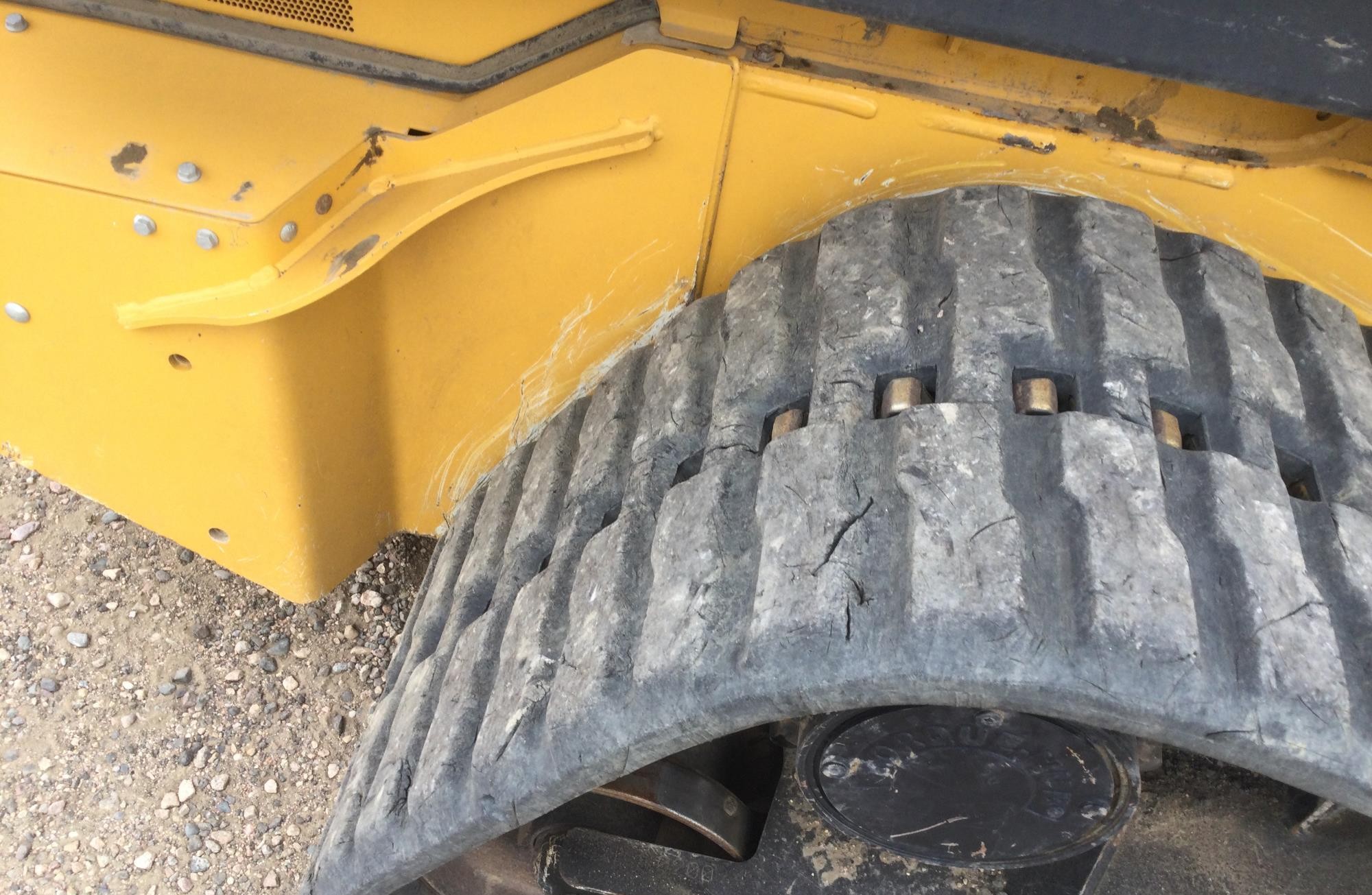 gallery 2018 John Deere 331G Skid Steer