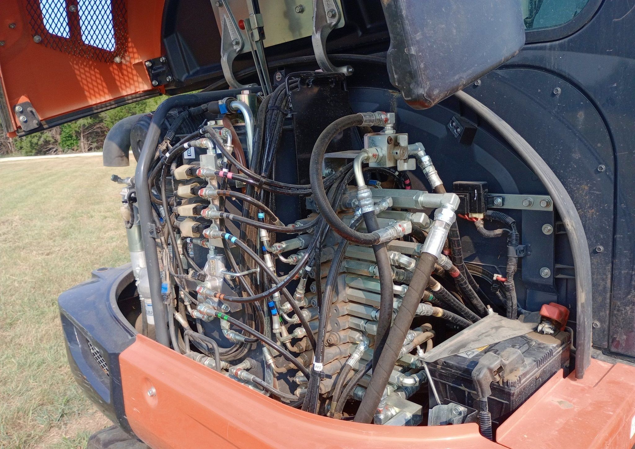 gallery 2019 Kubota KX040-4 mini excavator