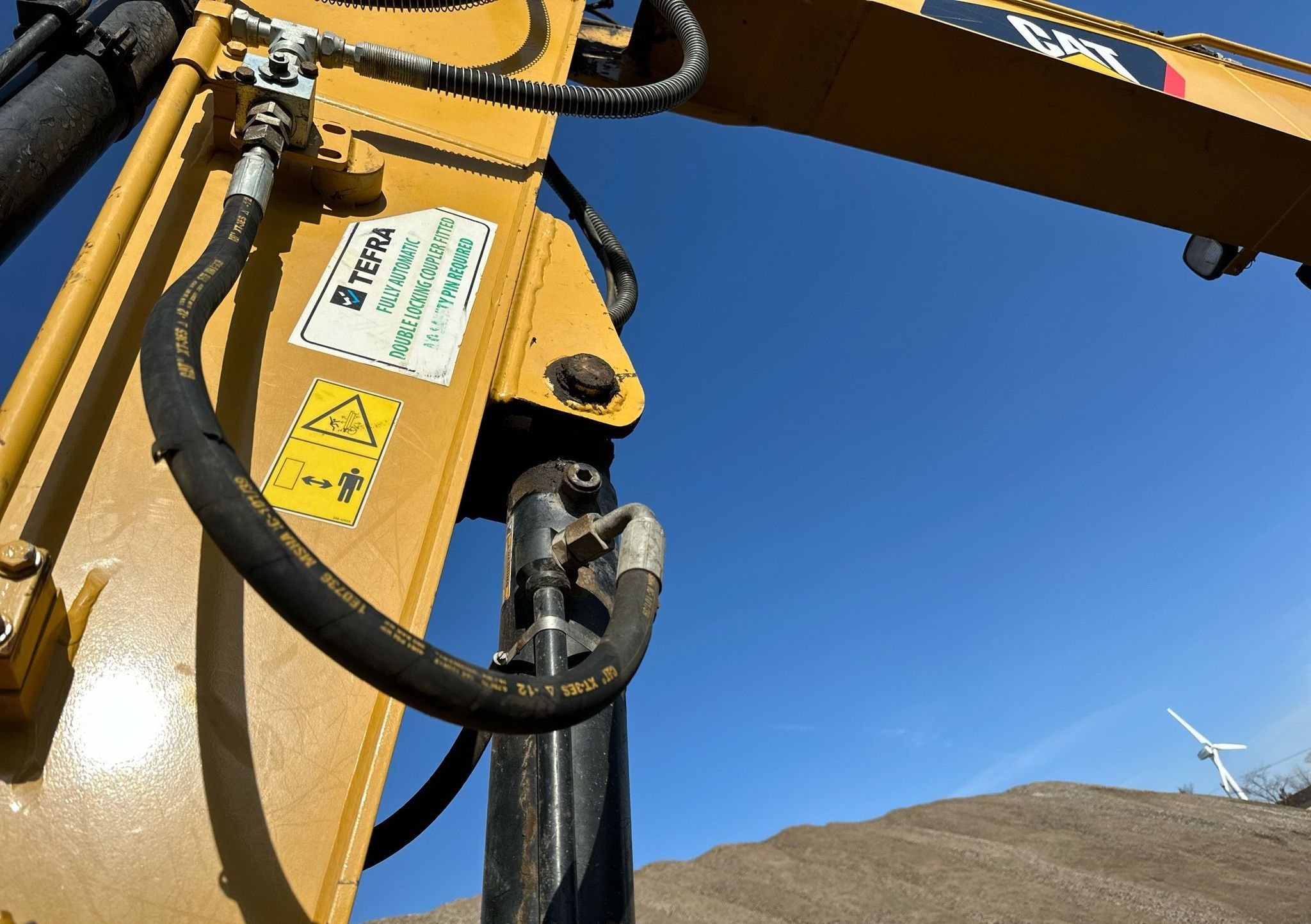 gallery 2015 Caterpillar 311FL RR excavator