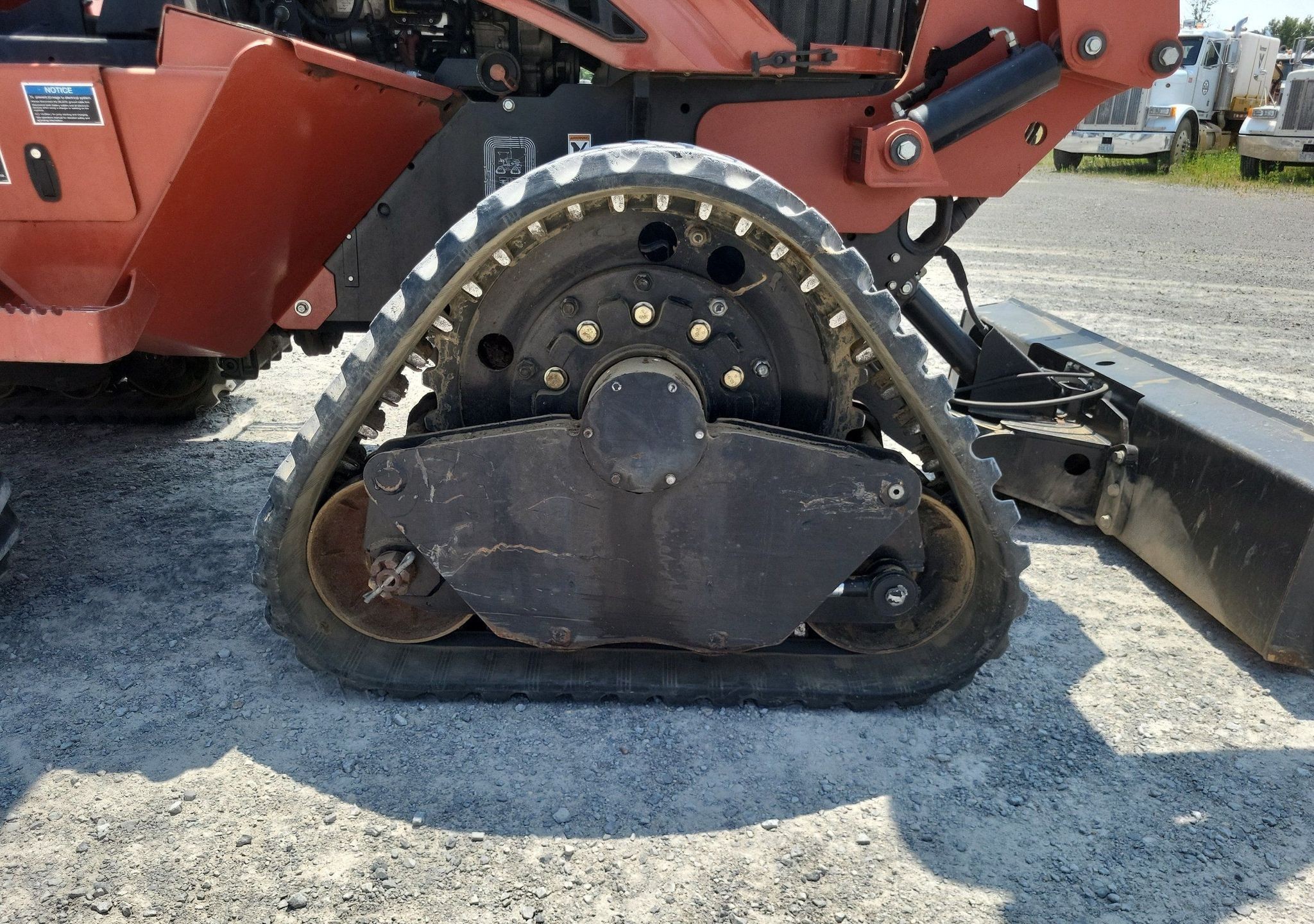 gallery 2012 Ditch Witch RT120 Quad vibratory cable plow