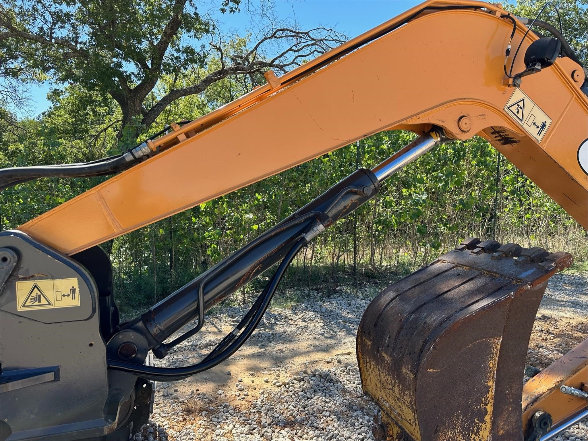 gallery 2019 CASE CX80C